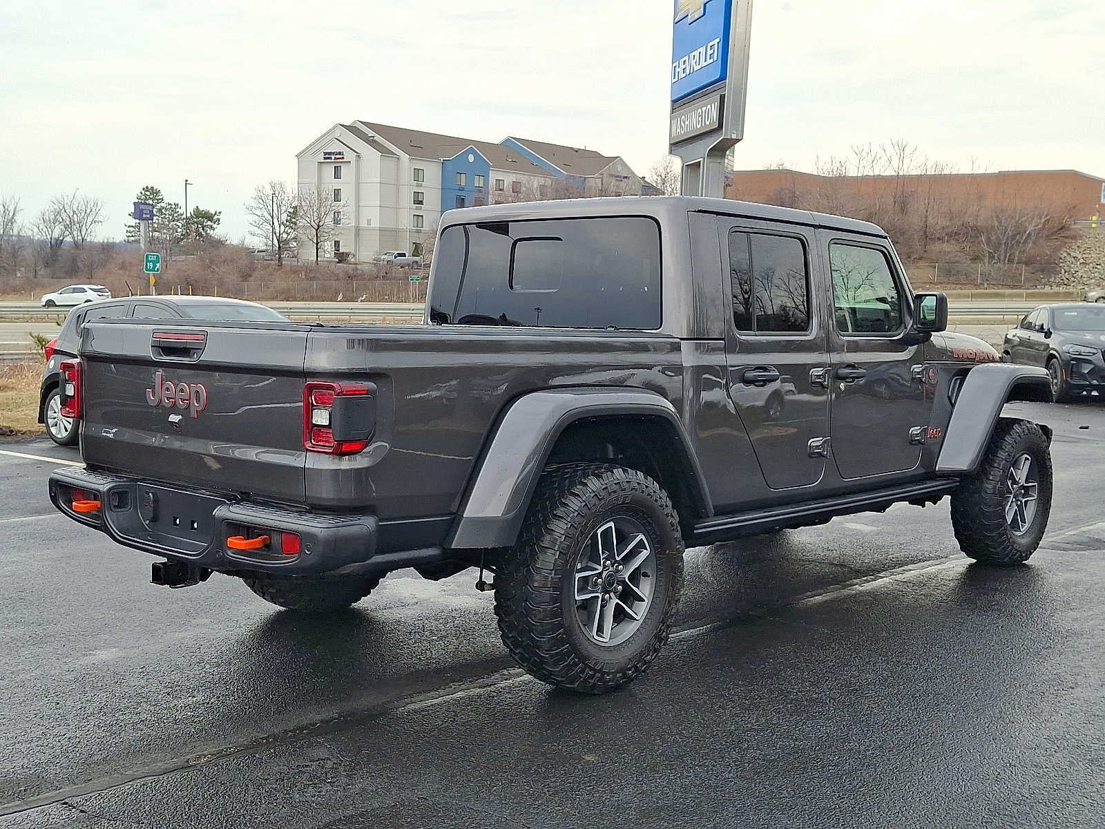 2025 Jeep Gladiator Mojave X