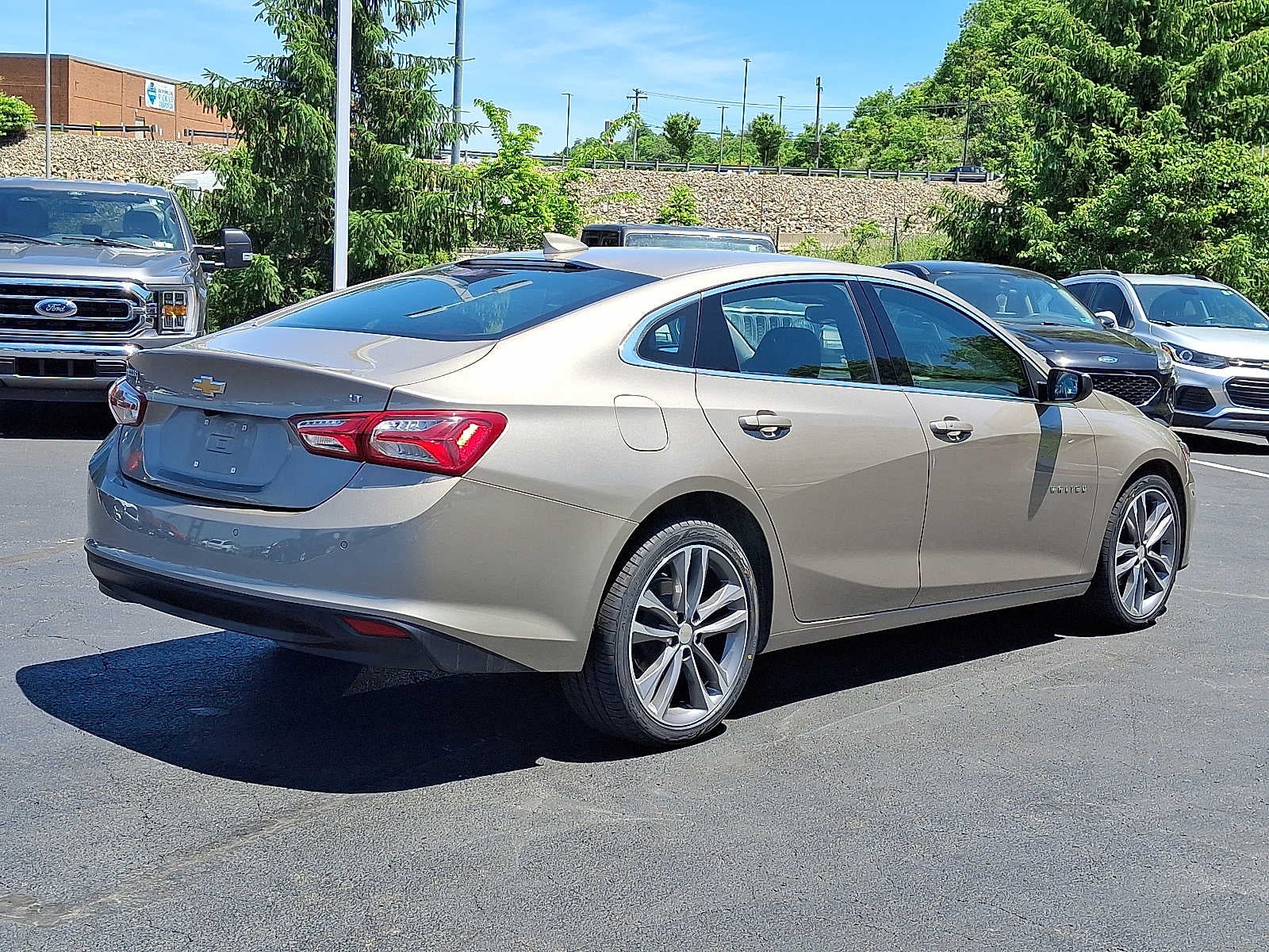 2024 Chevrolet Malibu 2LT