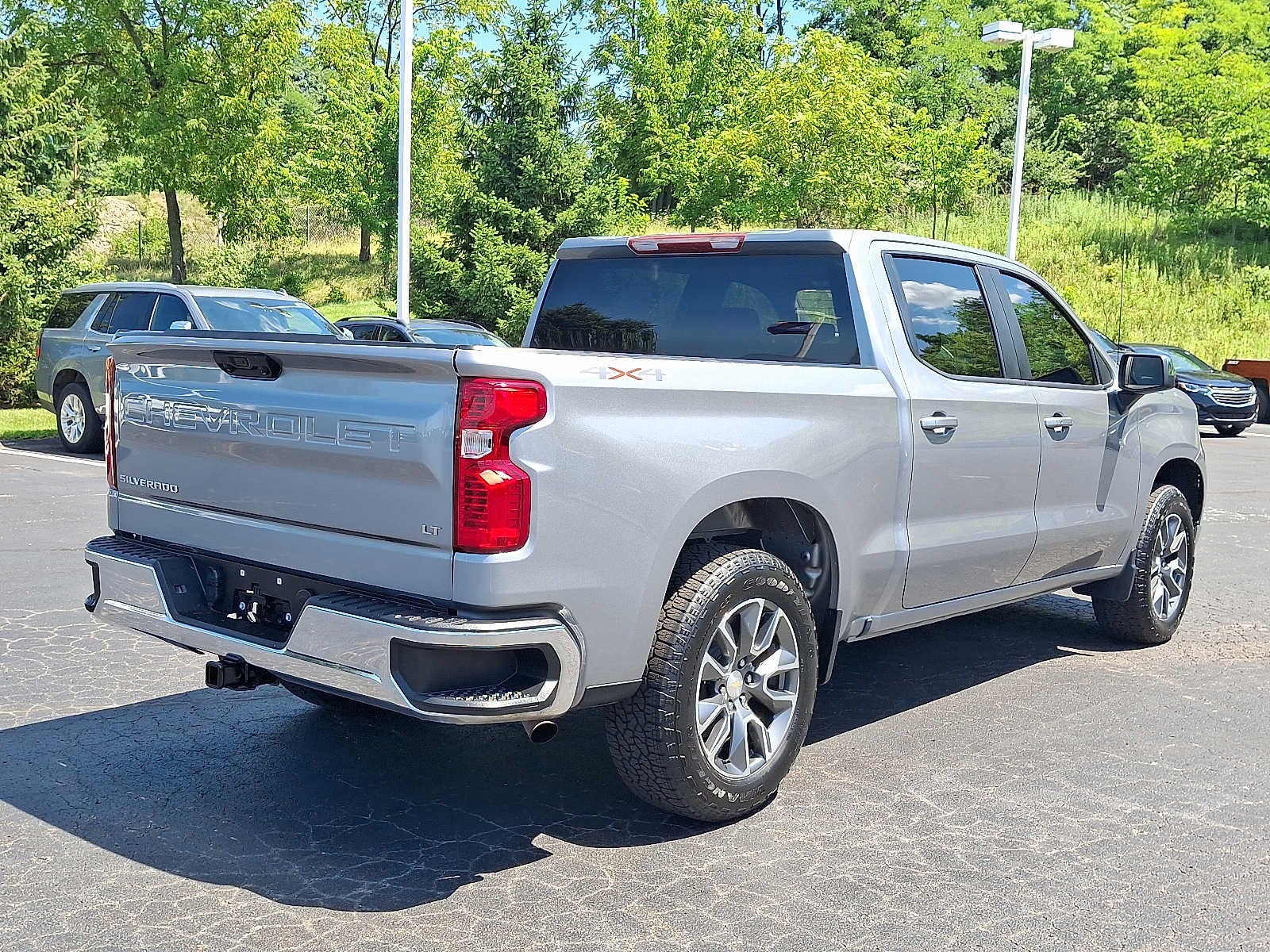 2024 Chevrolet Silverado 1500 LT (2FL)