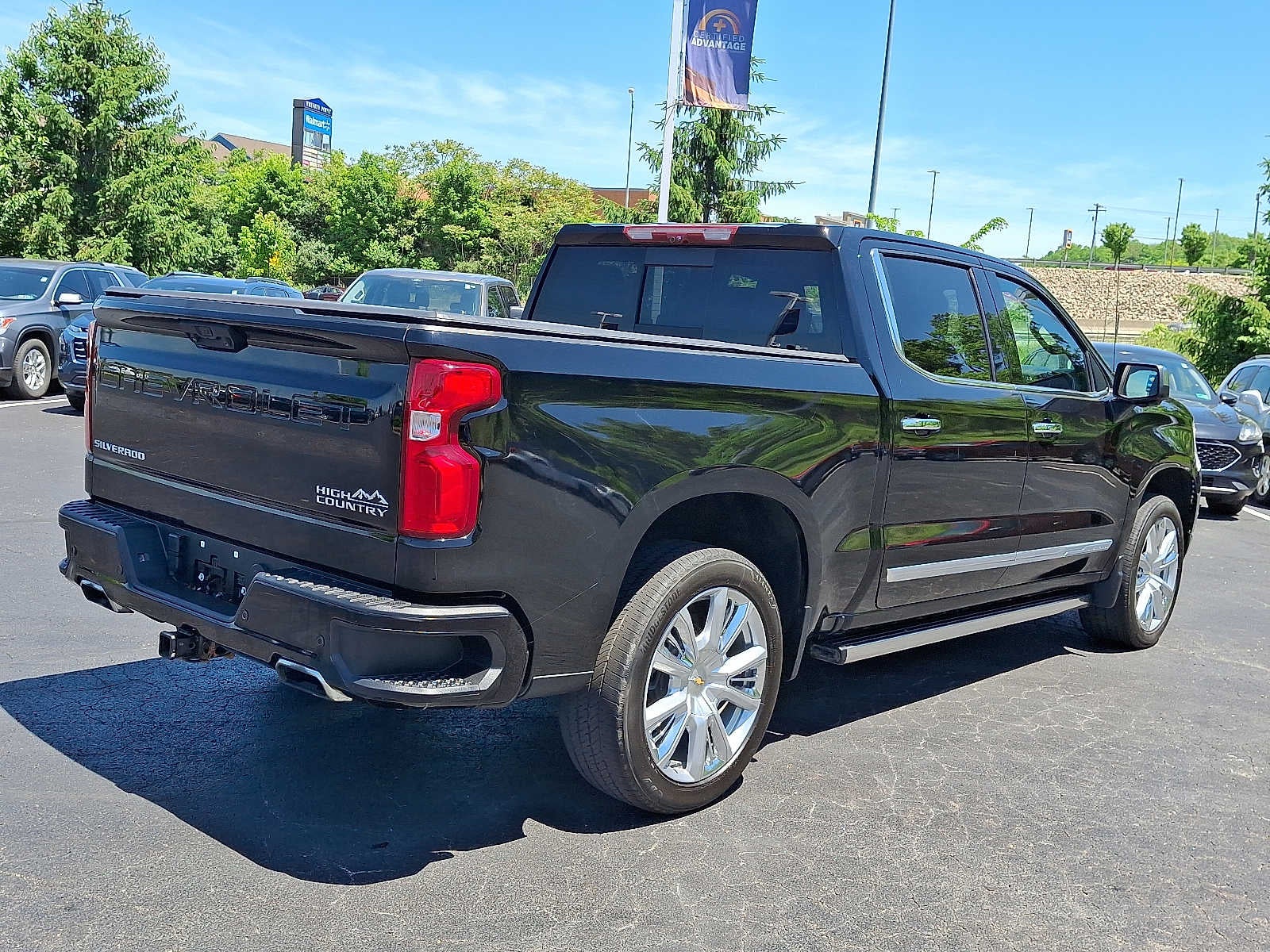 2023 Chevrolet Silverado 1500 High Country
