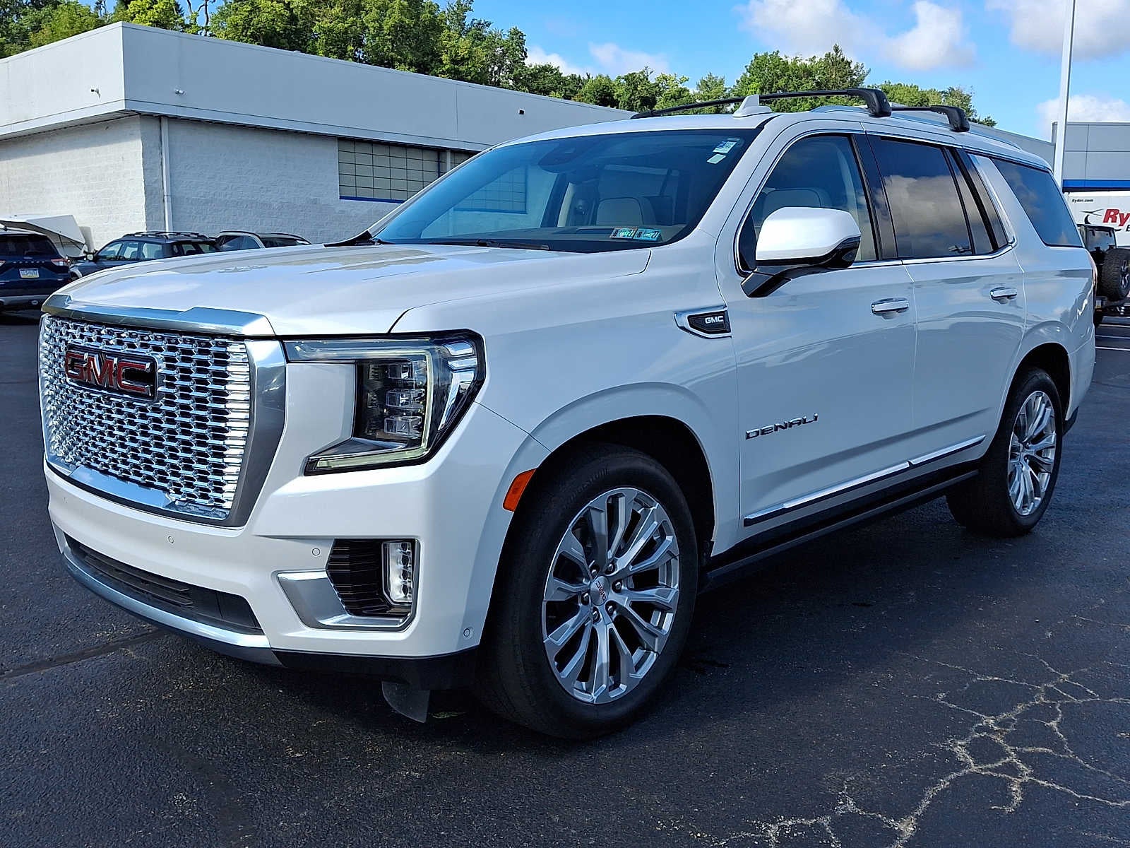 2024 GMC Yukon Denali