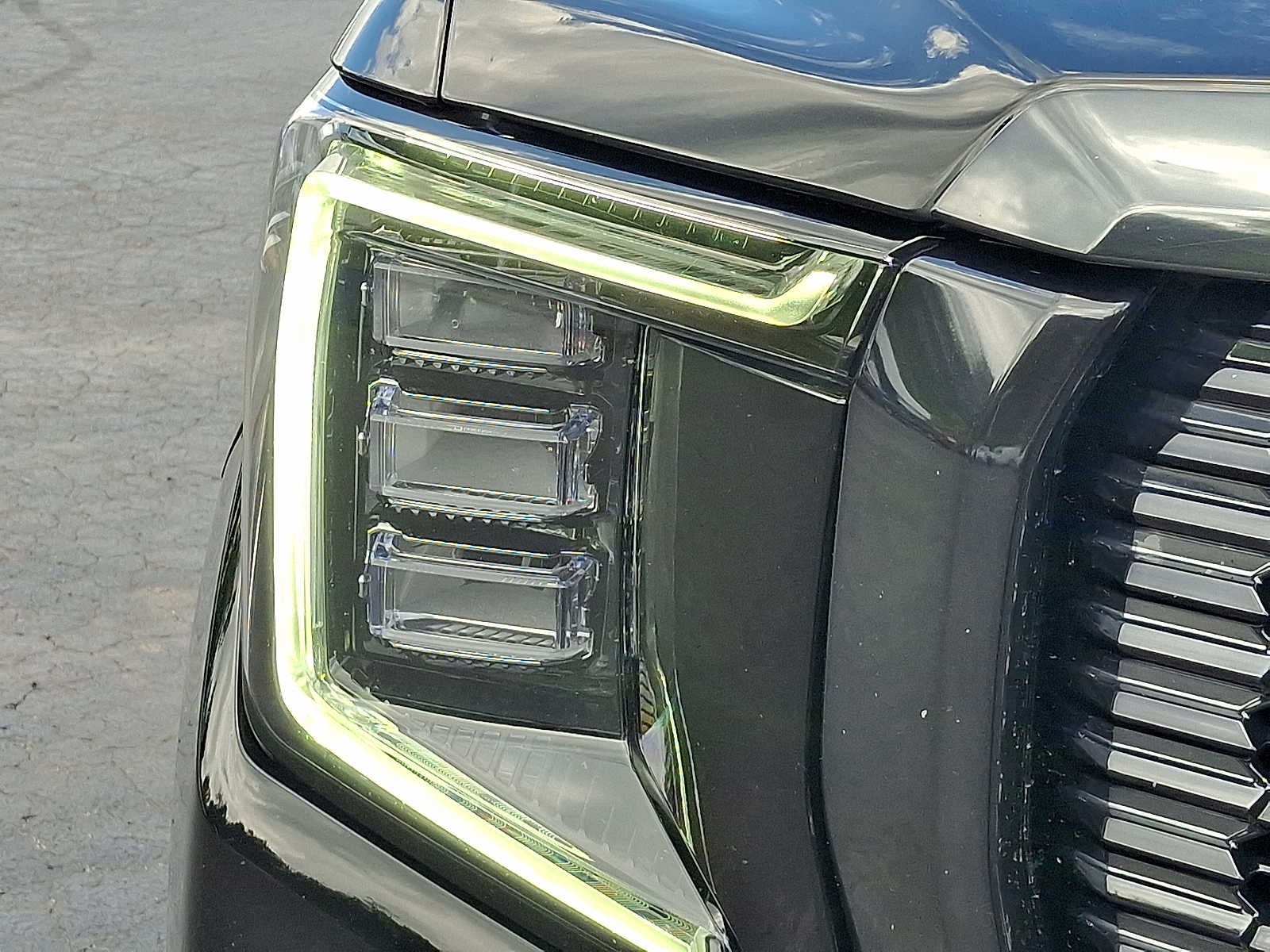 2023 GMC Yukon XL Denali Ultimate