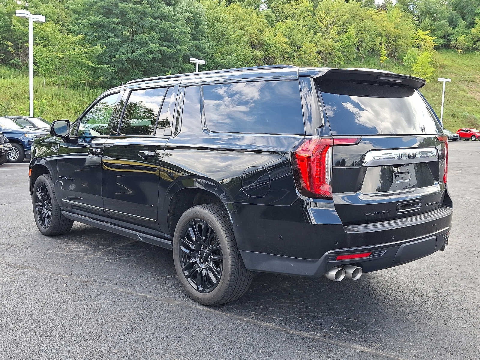 2023 GMC Yukon XL Denali Ultimate
