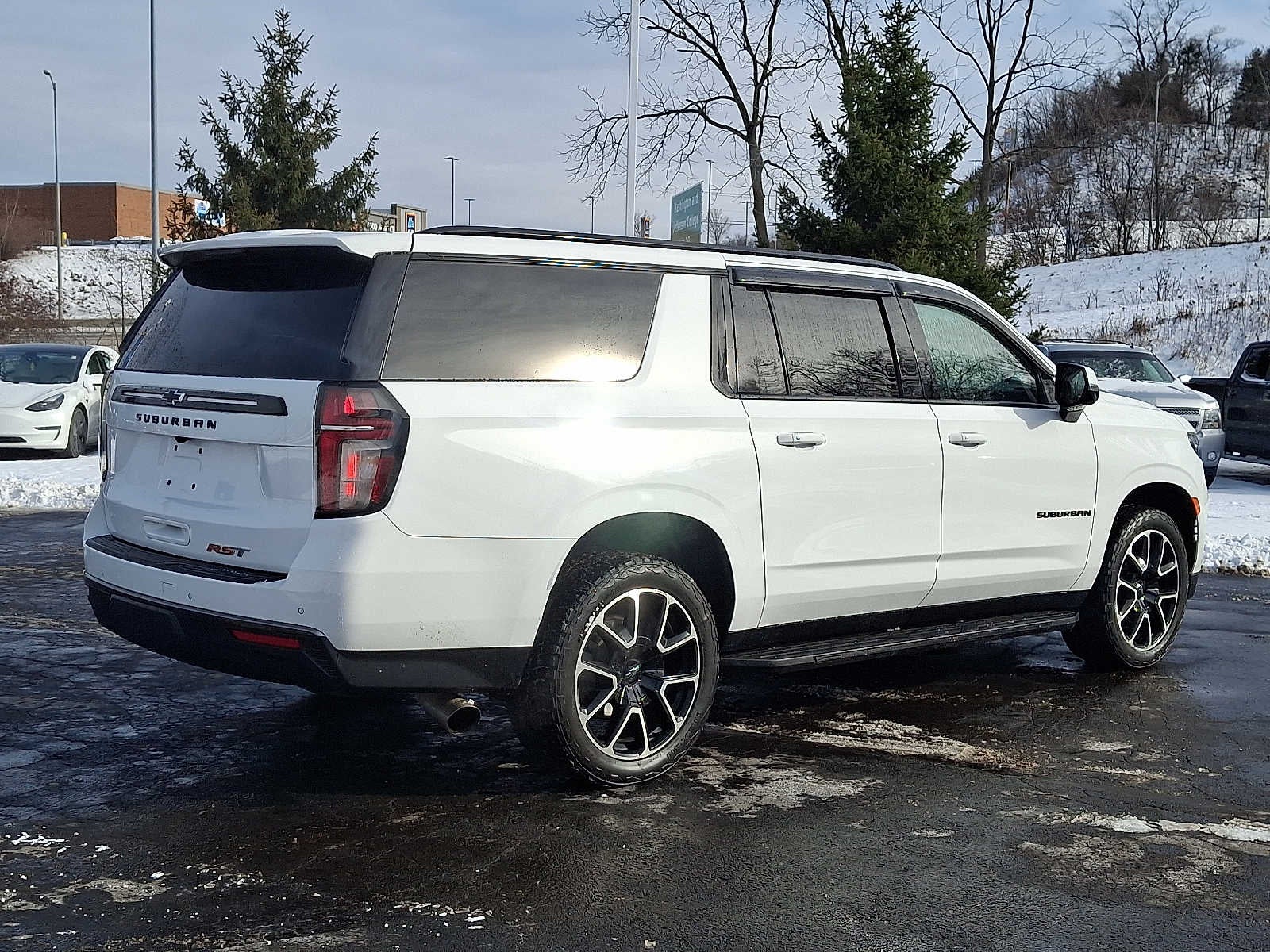 2022 Chevrolet Suburban RST