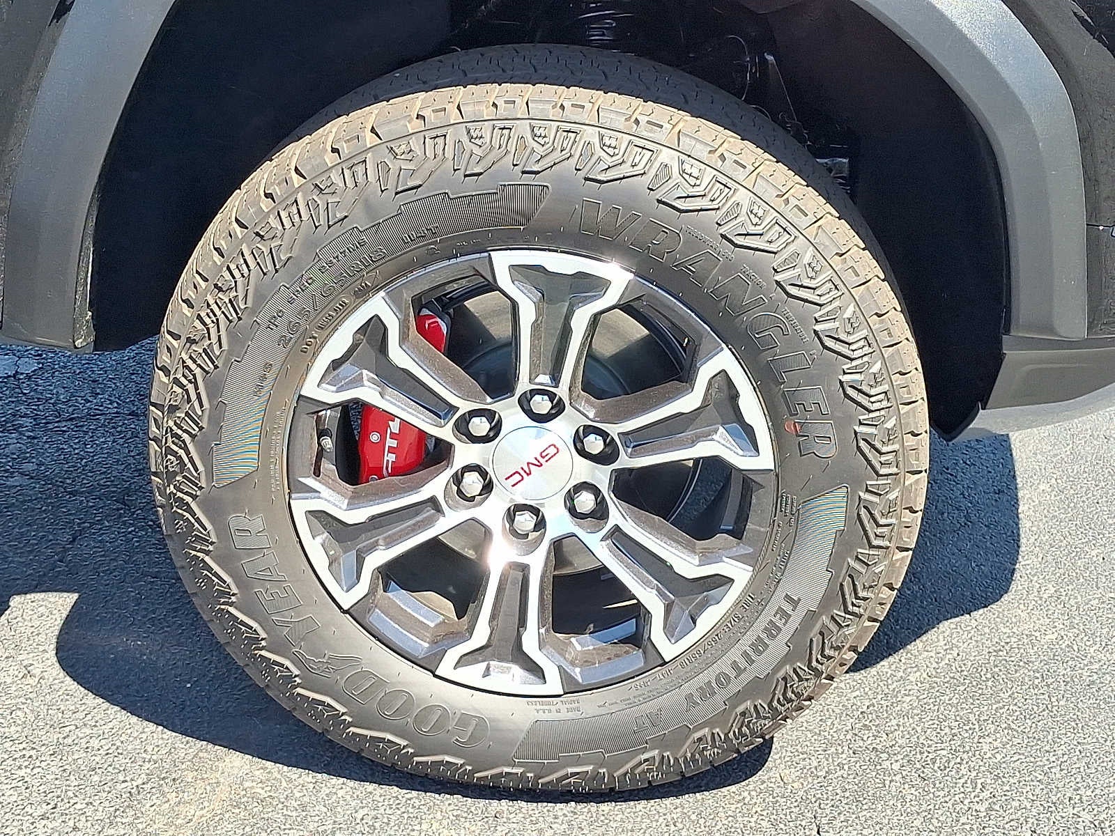 2024 GMC Canyon AT4