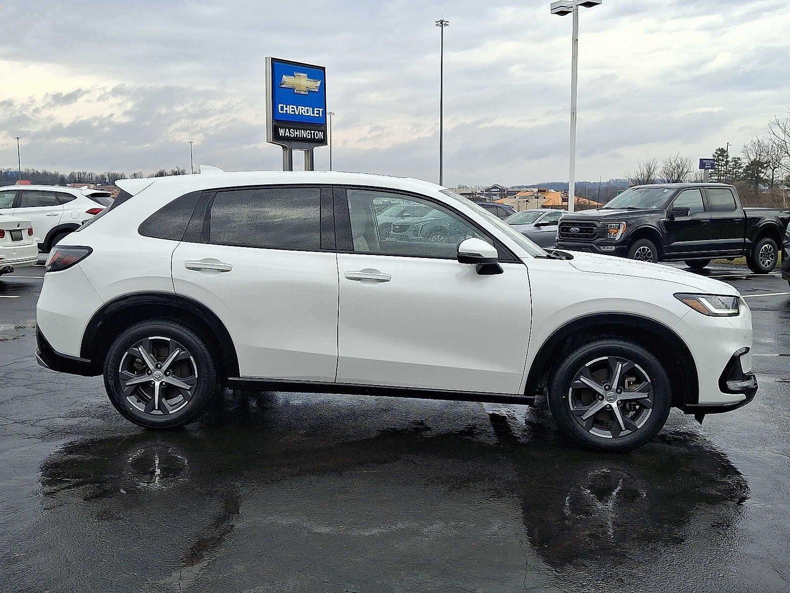 2023 Honda HR-V EX-L