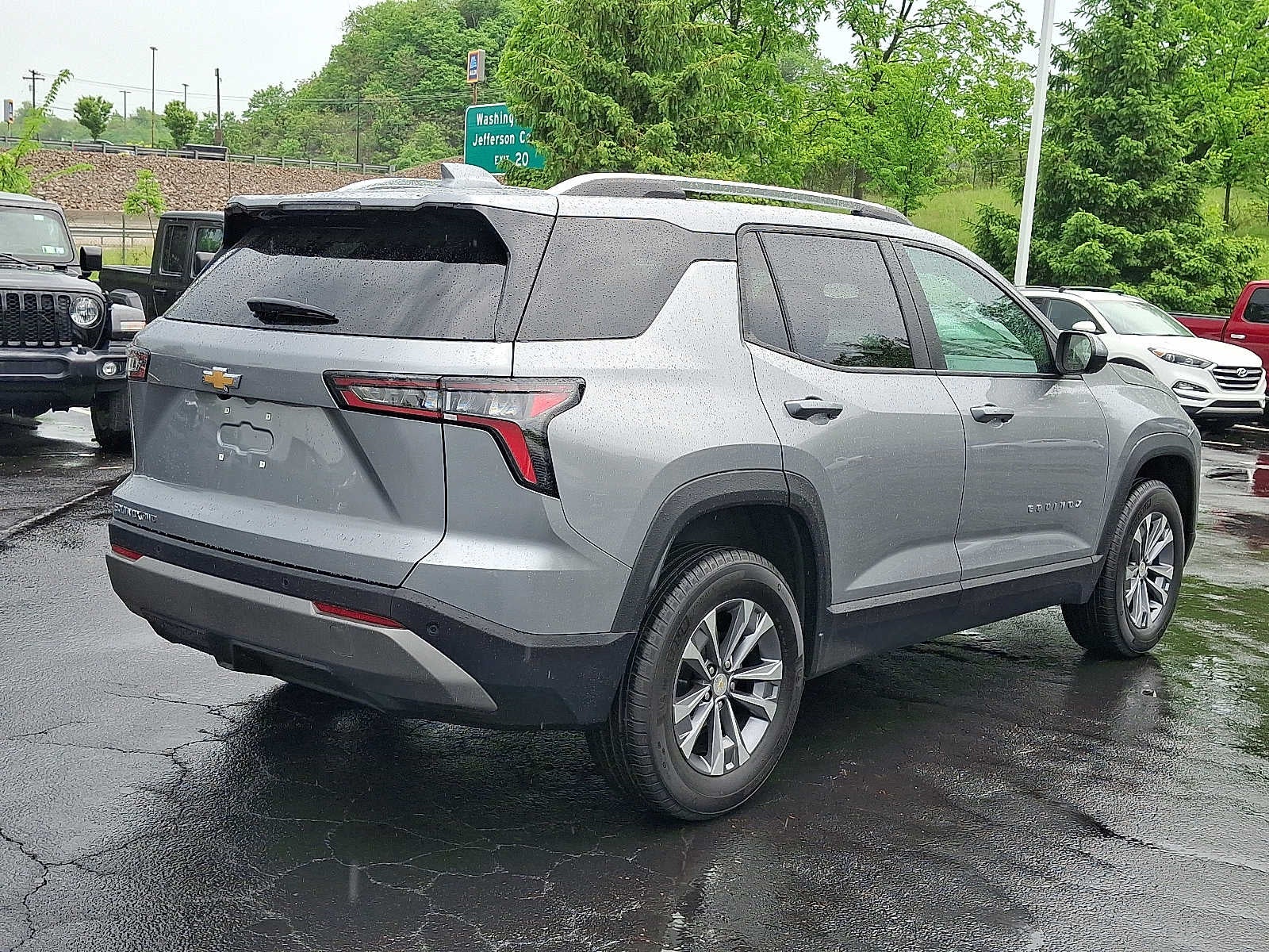 2025 Chevrolet Equinox LT