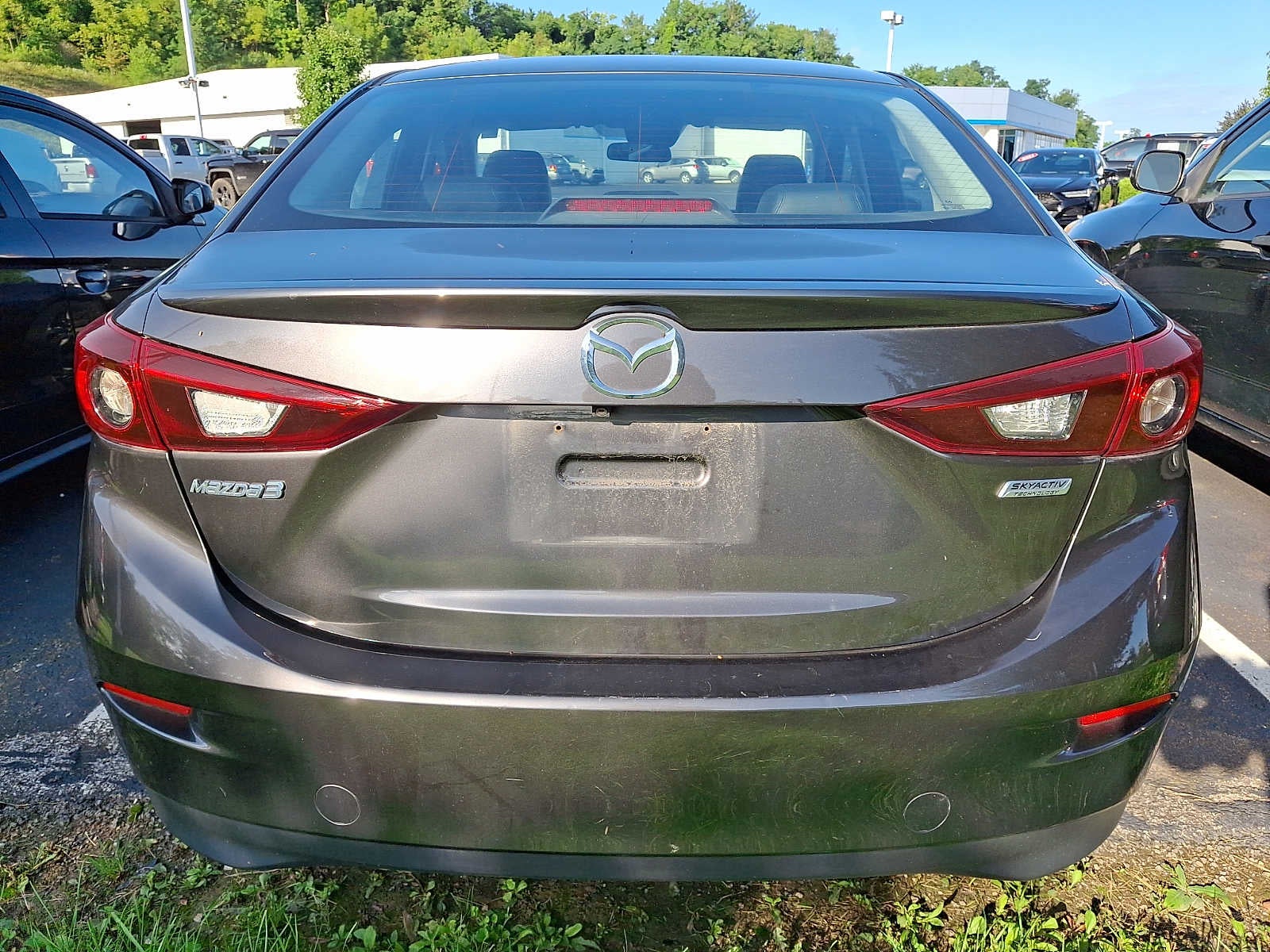 2018 Mazda Mazda3 4-Door Touring
