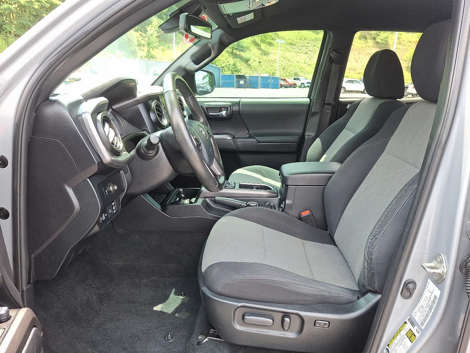 2020 Toyota Tacoma 4WD SR5