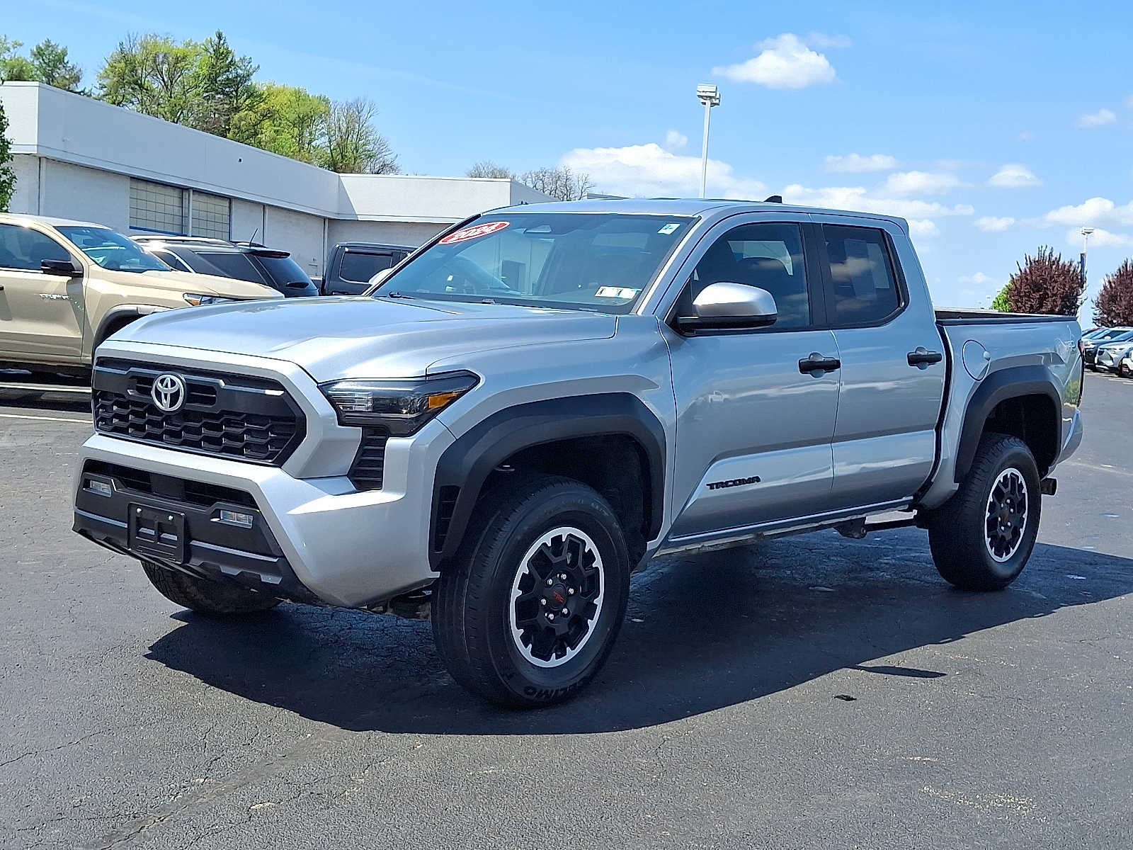 2024 Toyota Tacoma 4WD SR5