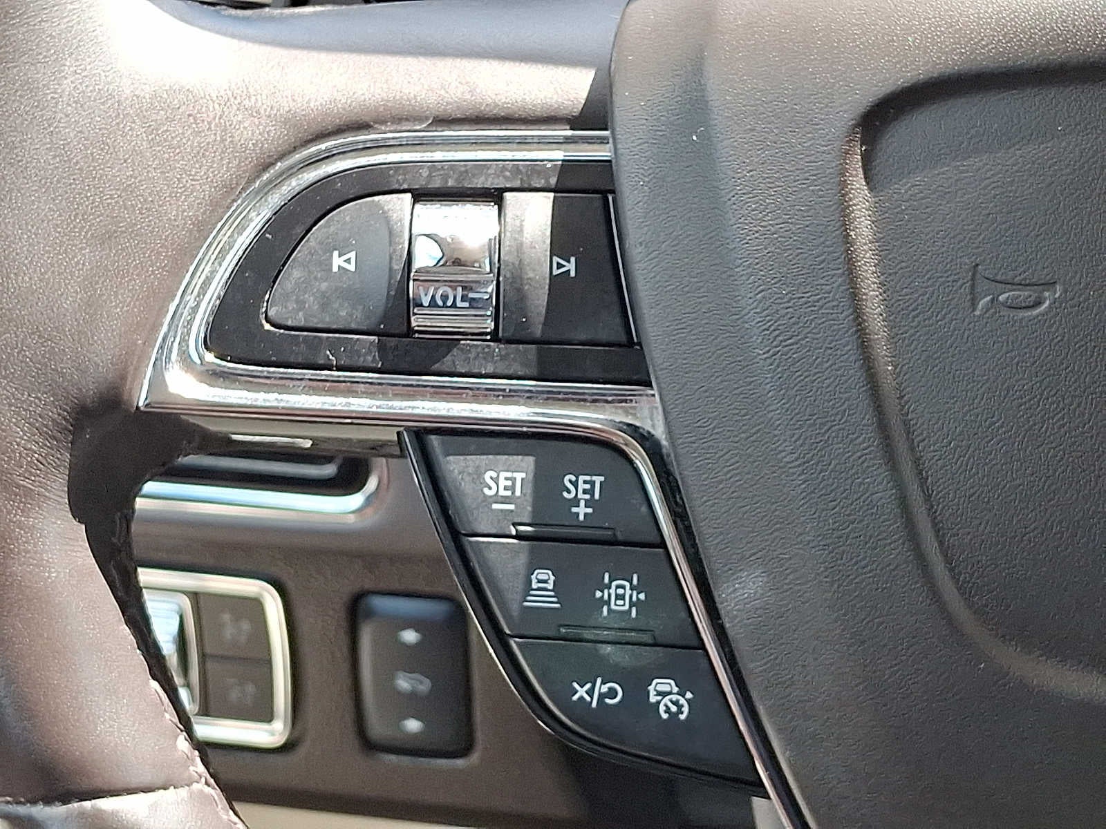 2024 Lincoln Navigator L Black Label