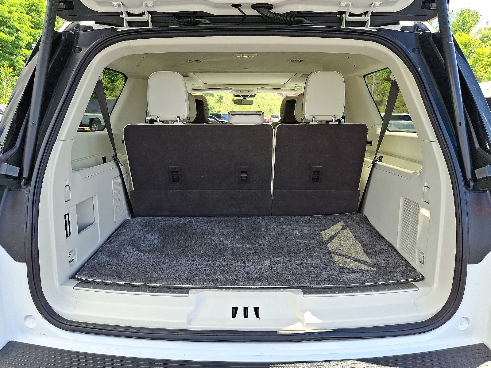 2024 Lincoln Navigator L Black Label