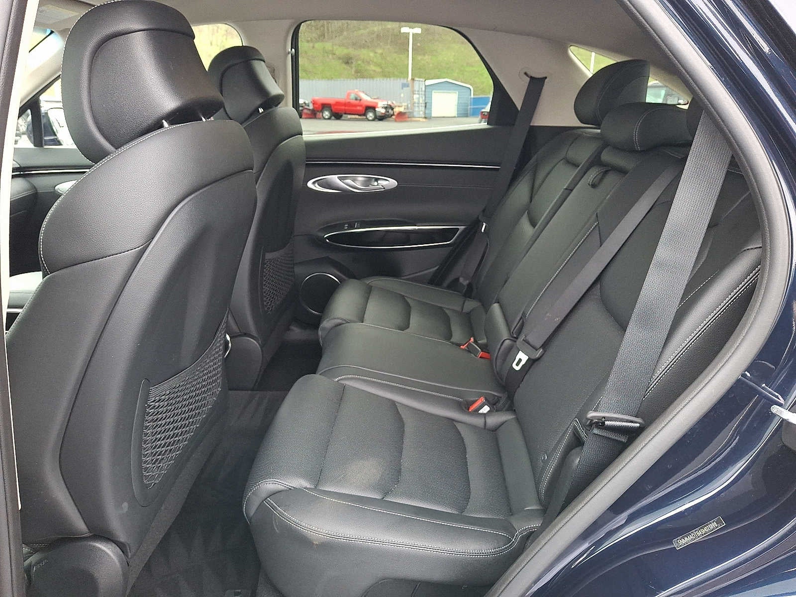 2025 Genesis GV70 2.5T