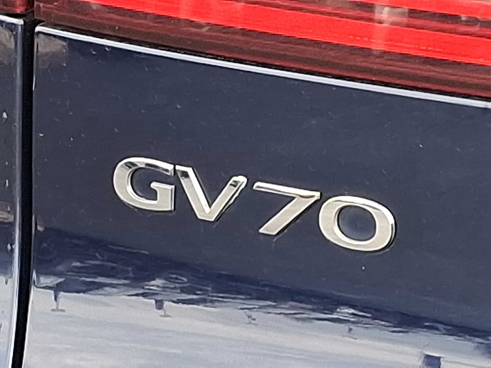 2025 Genesis GV70 2.5T