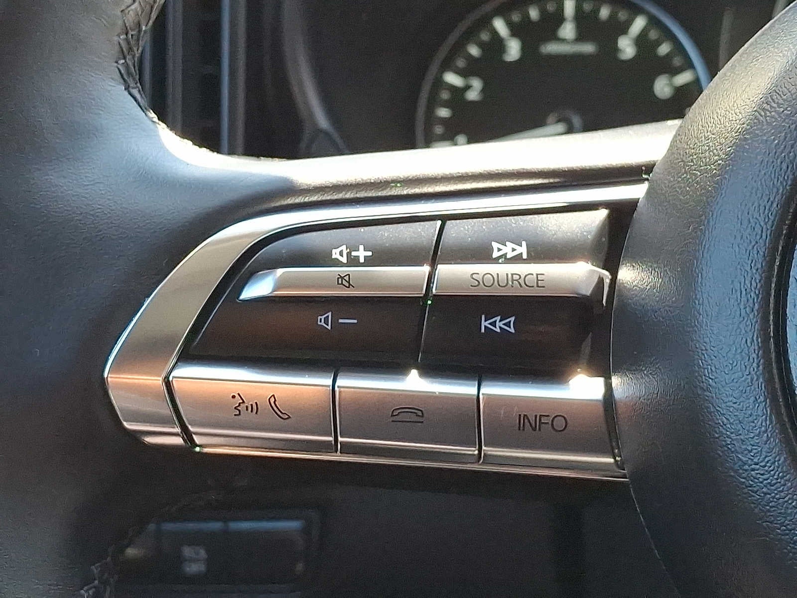 2025 Mazda Mazda CX-50 2.5 S Premium Package