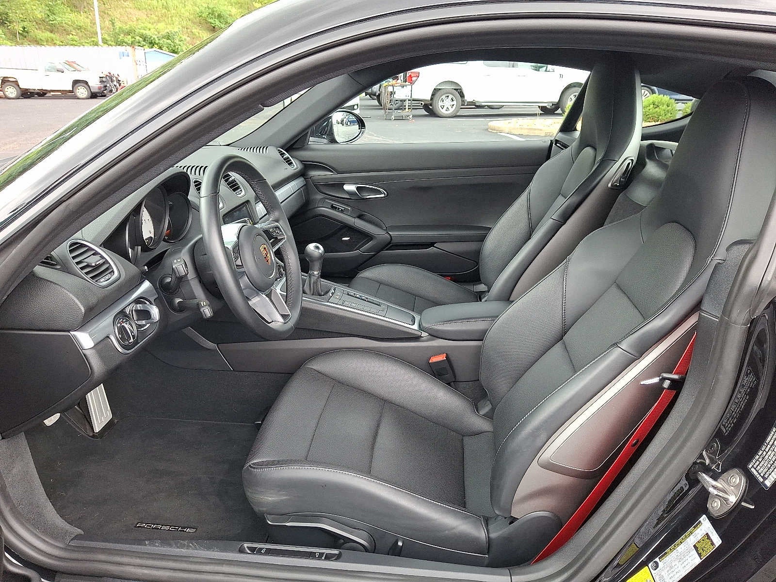 2025 Porsche 718 Cayman S