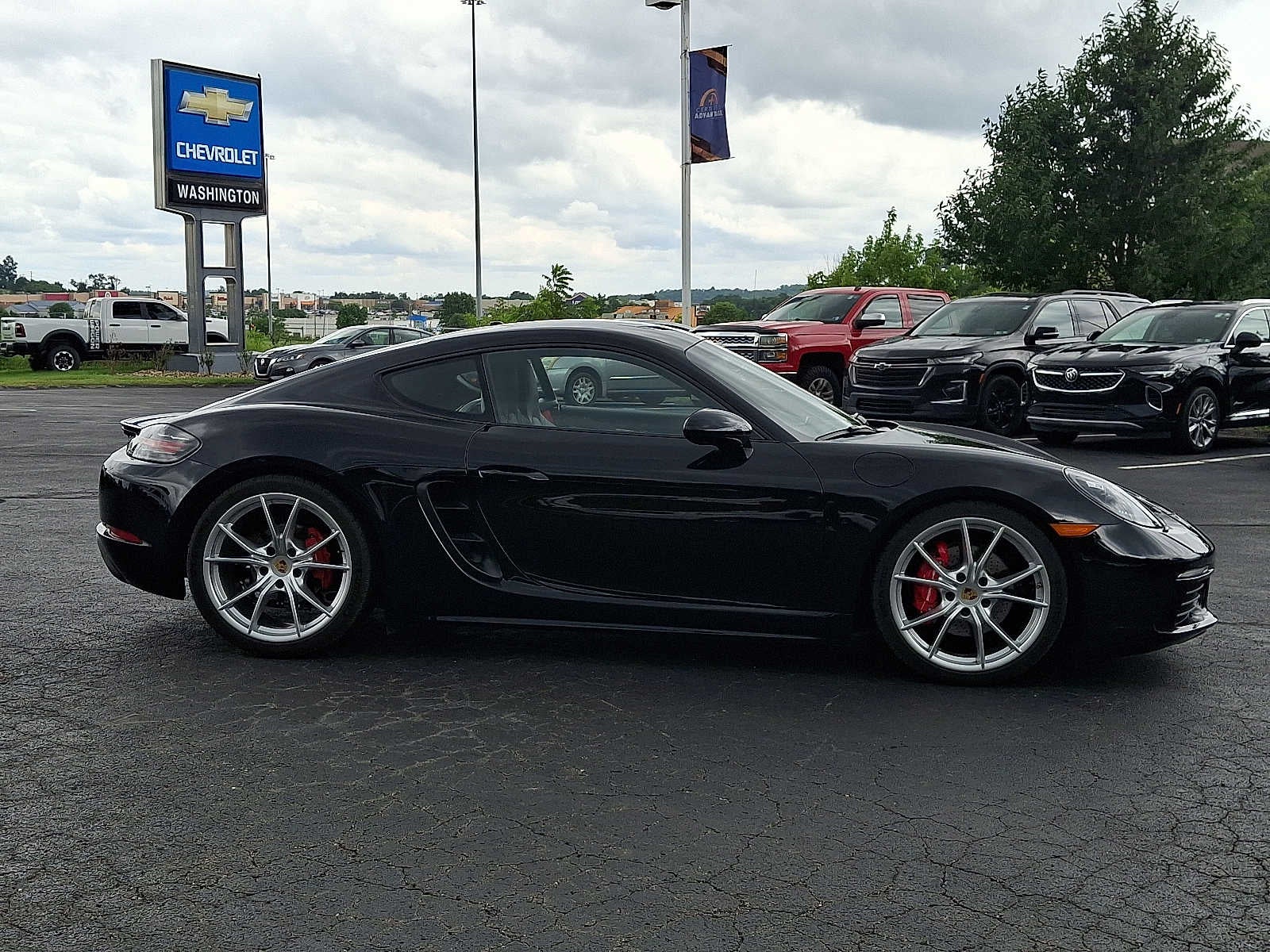 2025 Porsche 718 Cayman S