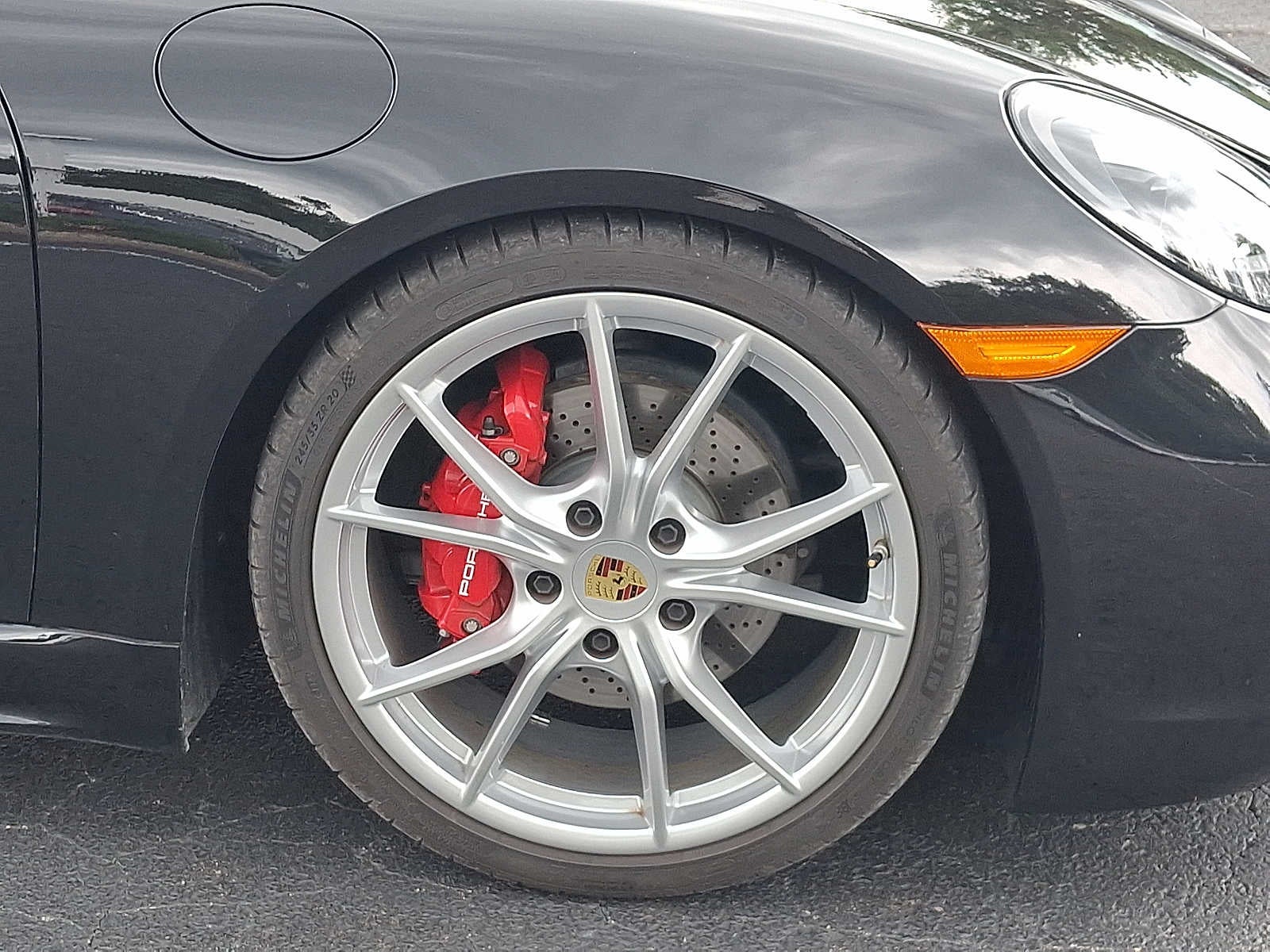 2025 Porsche 718 Cayman S