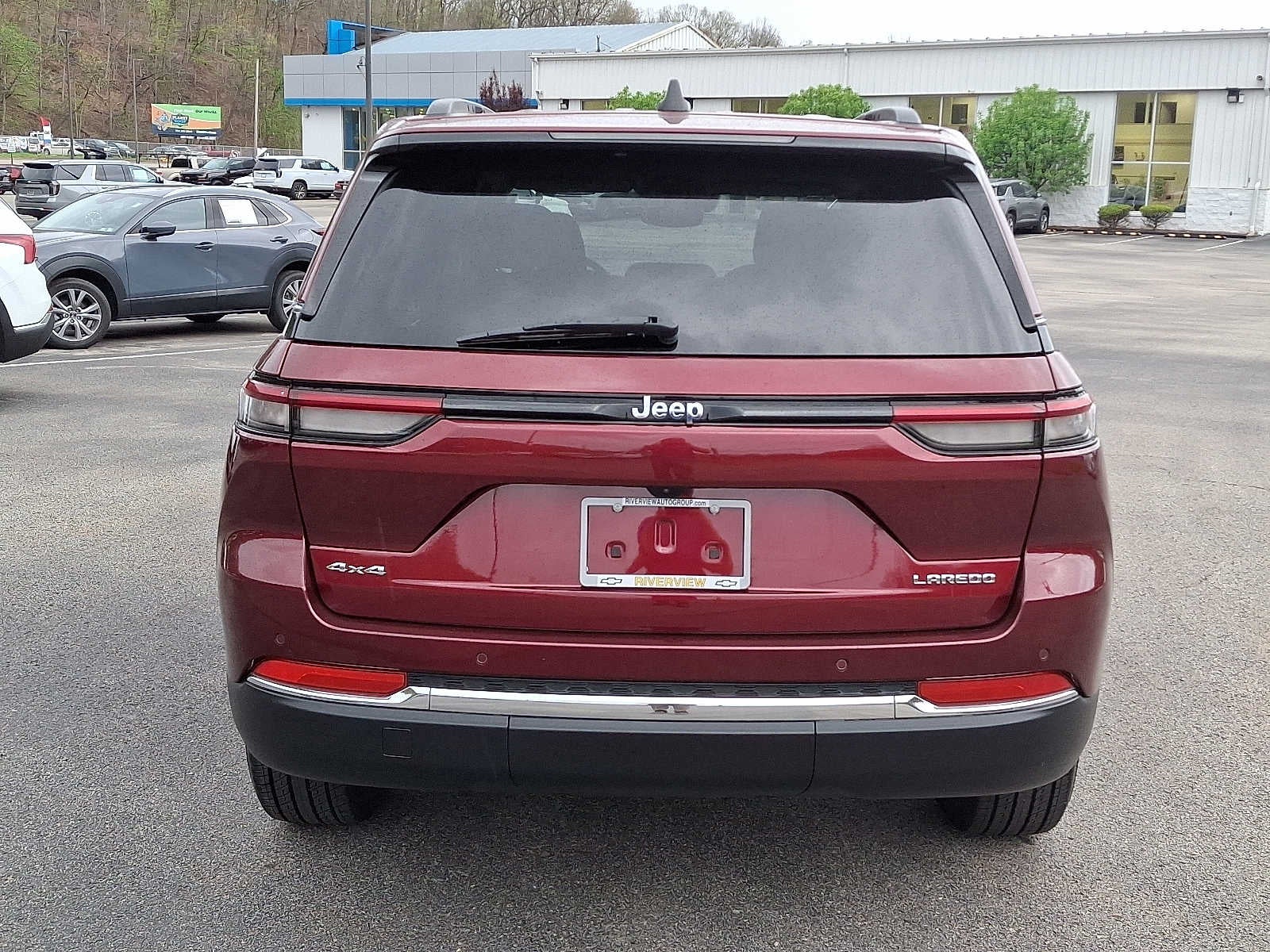 2023 Jeep Grand Cherokee Laredo