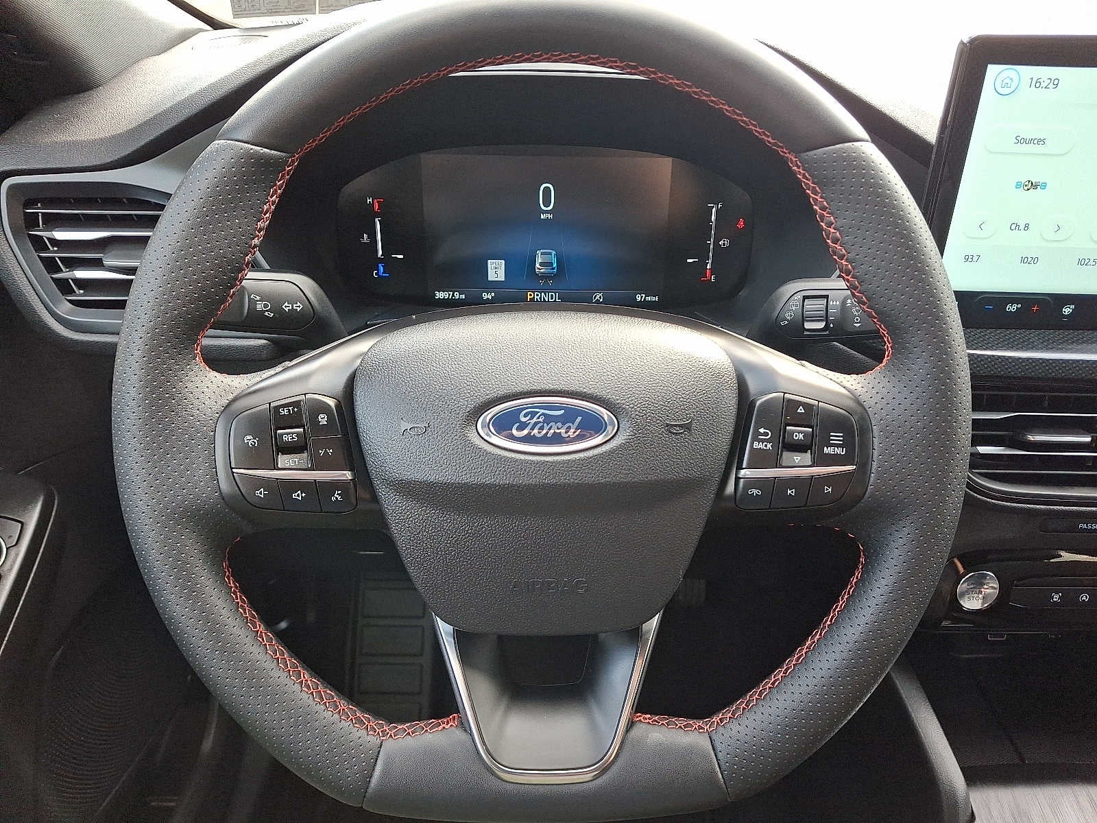 2025 Ford Escape ST-Line