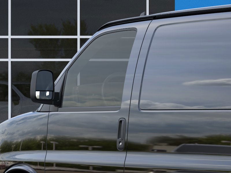 2025 Chevrolet Express Cargo 3500 WT