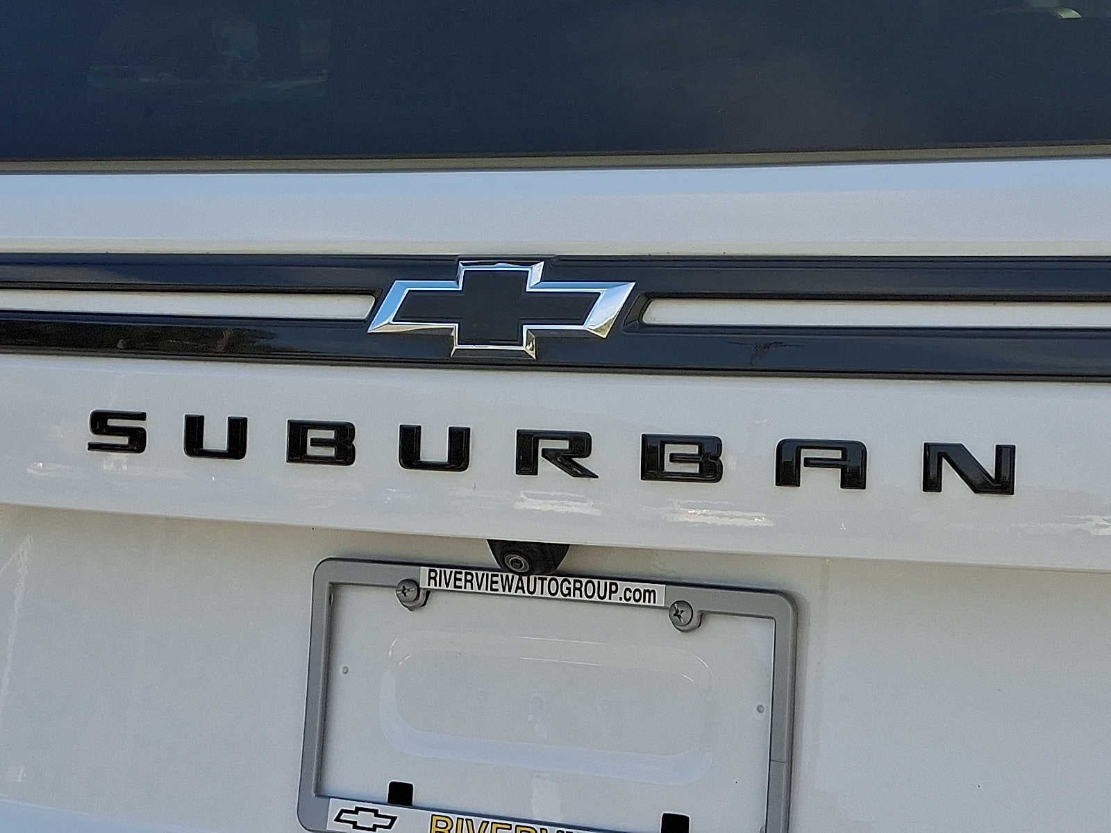 2023 Chevrolet Suburban RST