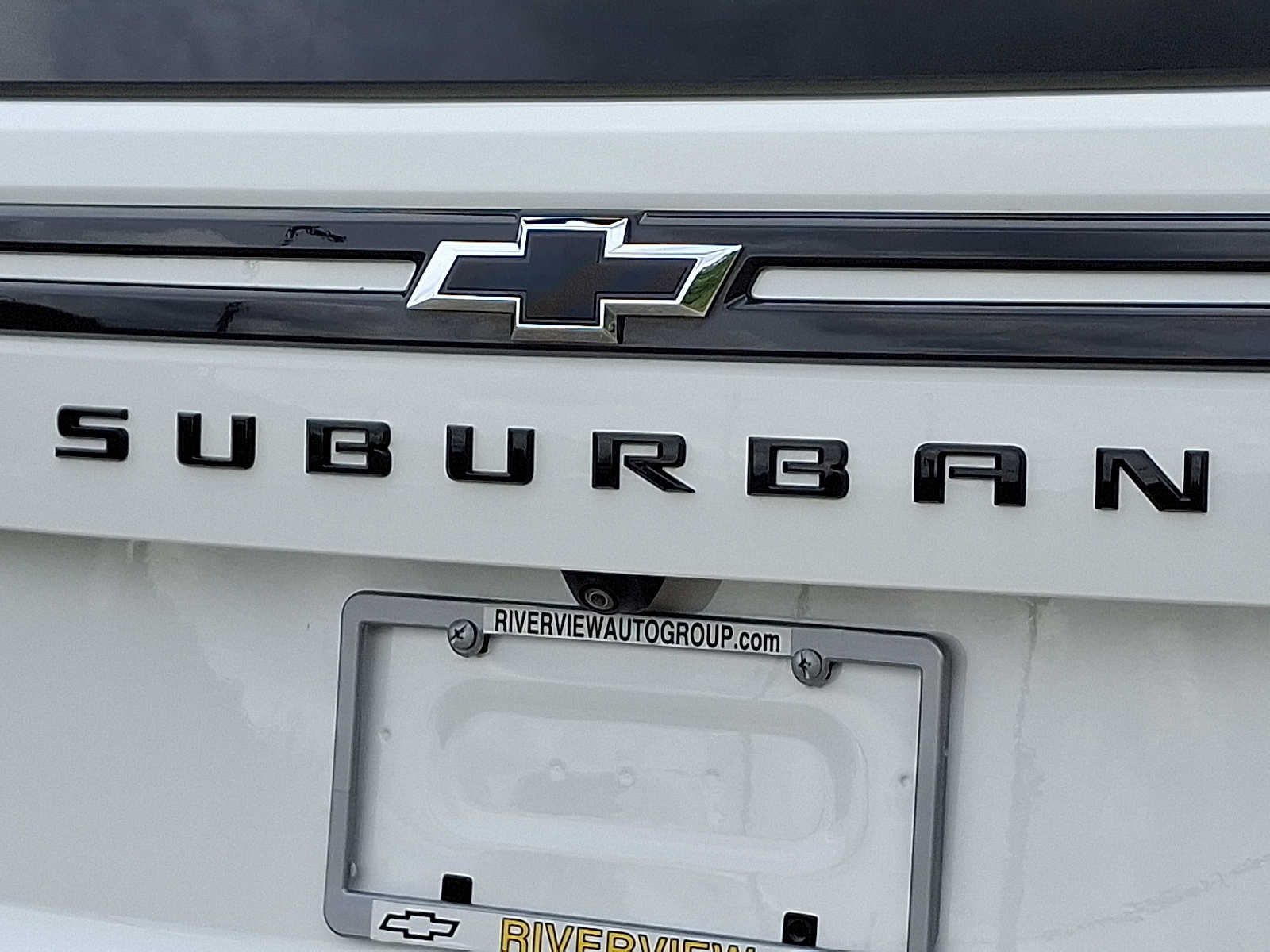 2023 Chevrolet Suburban RST