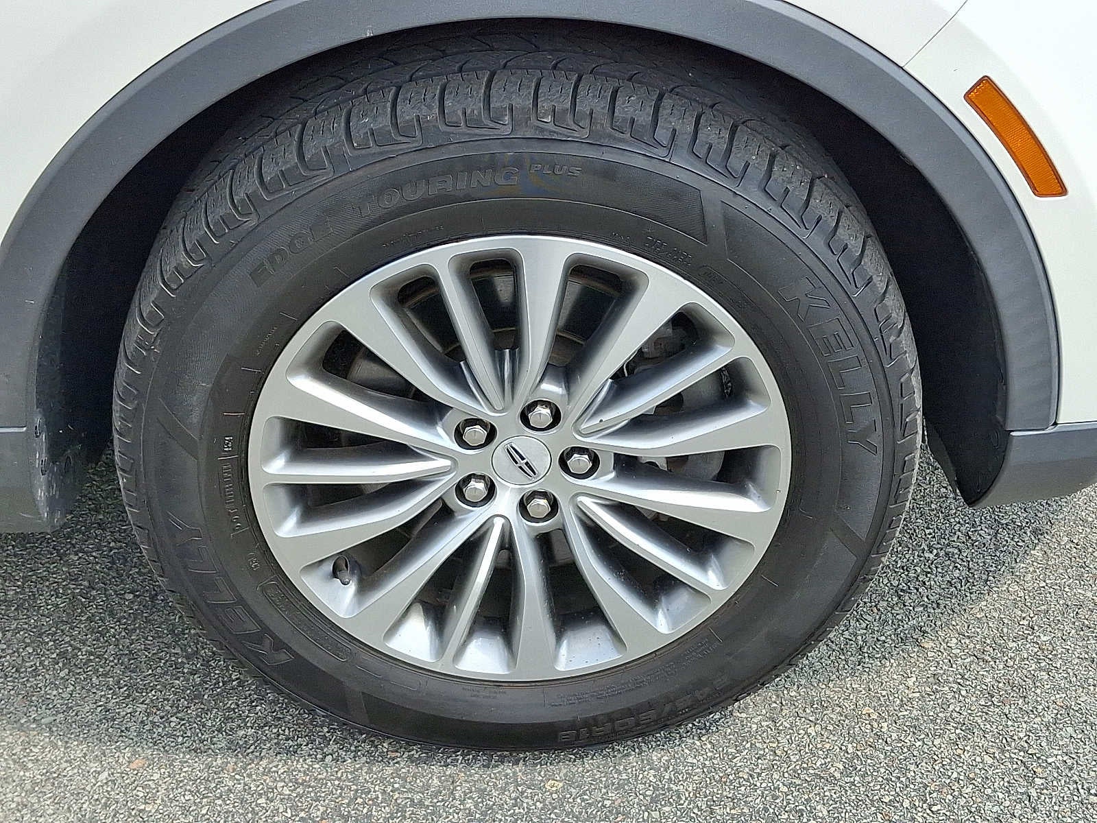 2016 Lincoln MKX Select