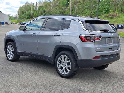 2023 Jeep Compass Latitude Lux