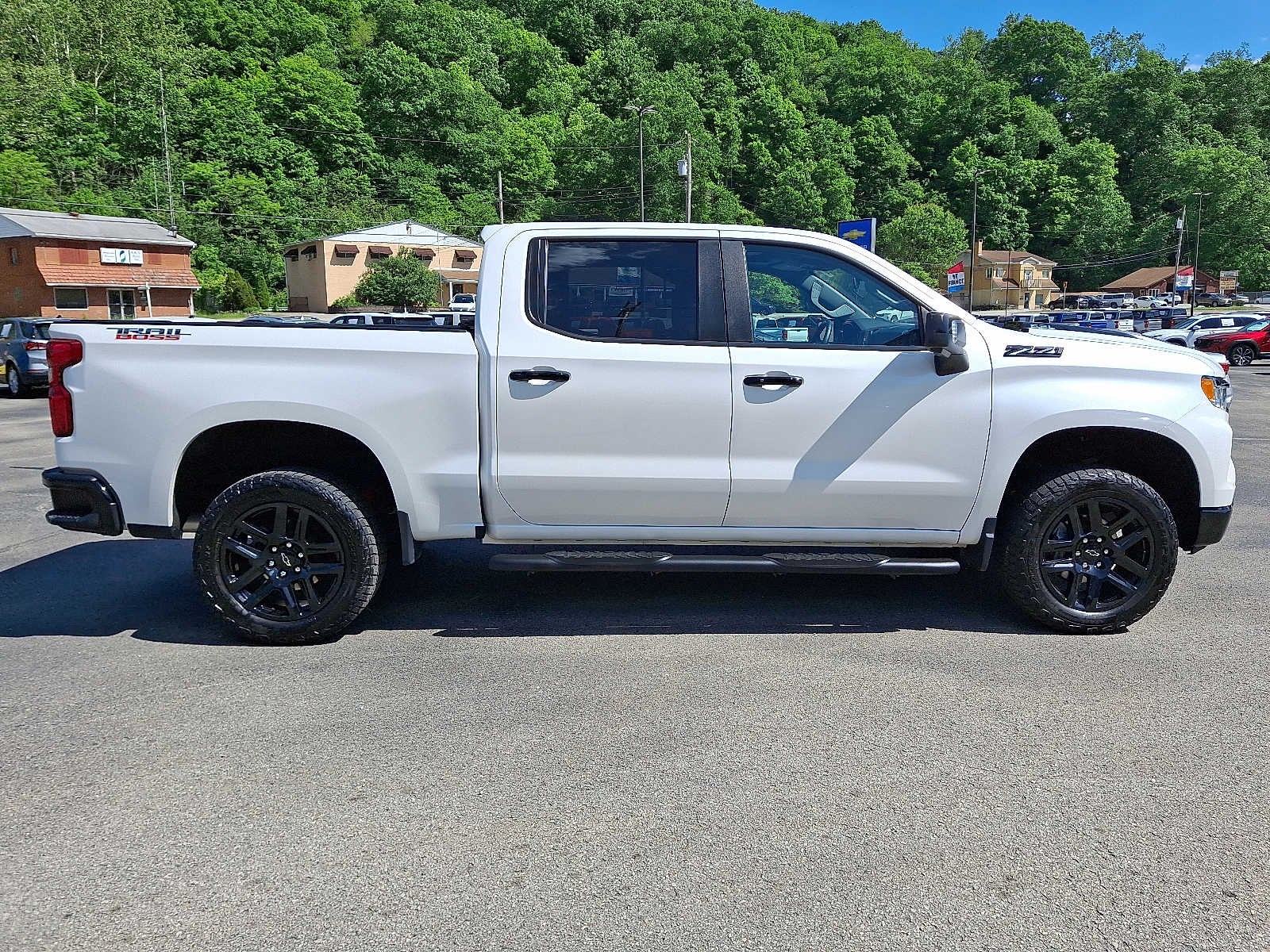 2023 Chevrolet Silverado 1500 LT Trail Boss