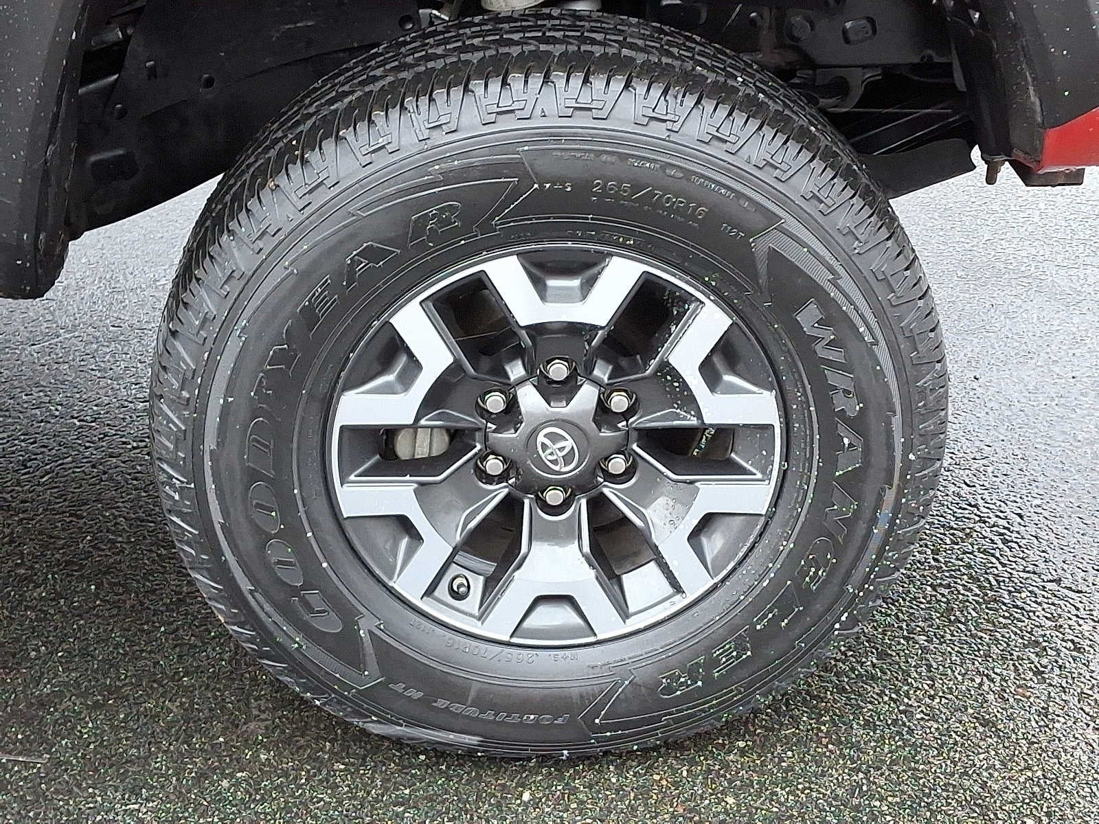 2020 Toyota Tacoma 4WD SR5