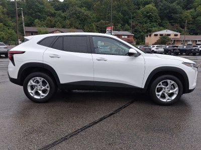 2025 Chevrolet Trax LS