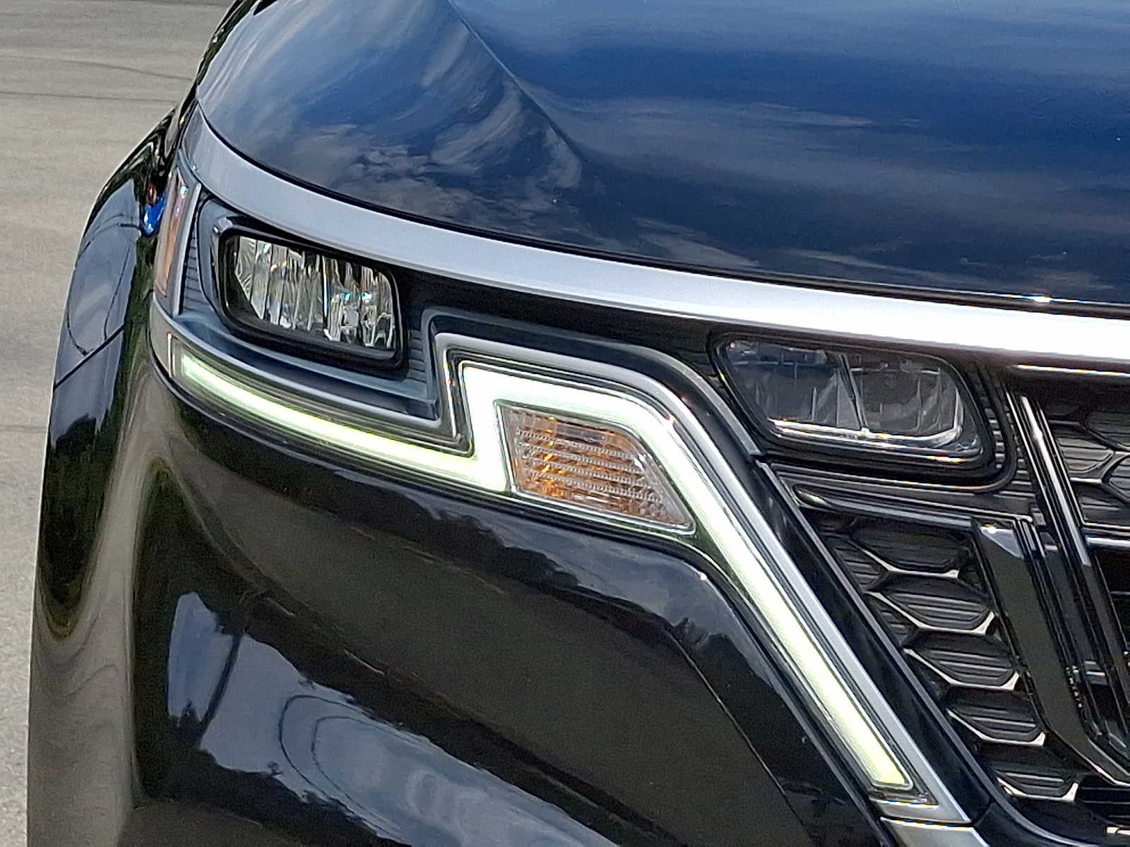 2023 Kia Carnival LX