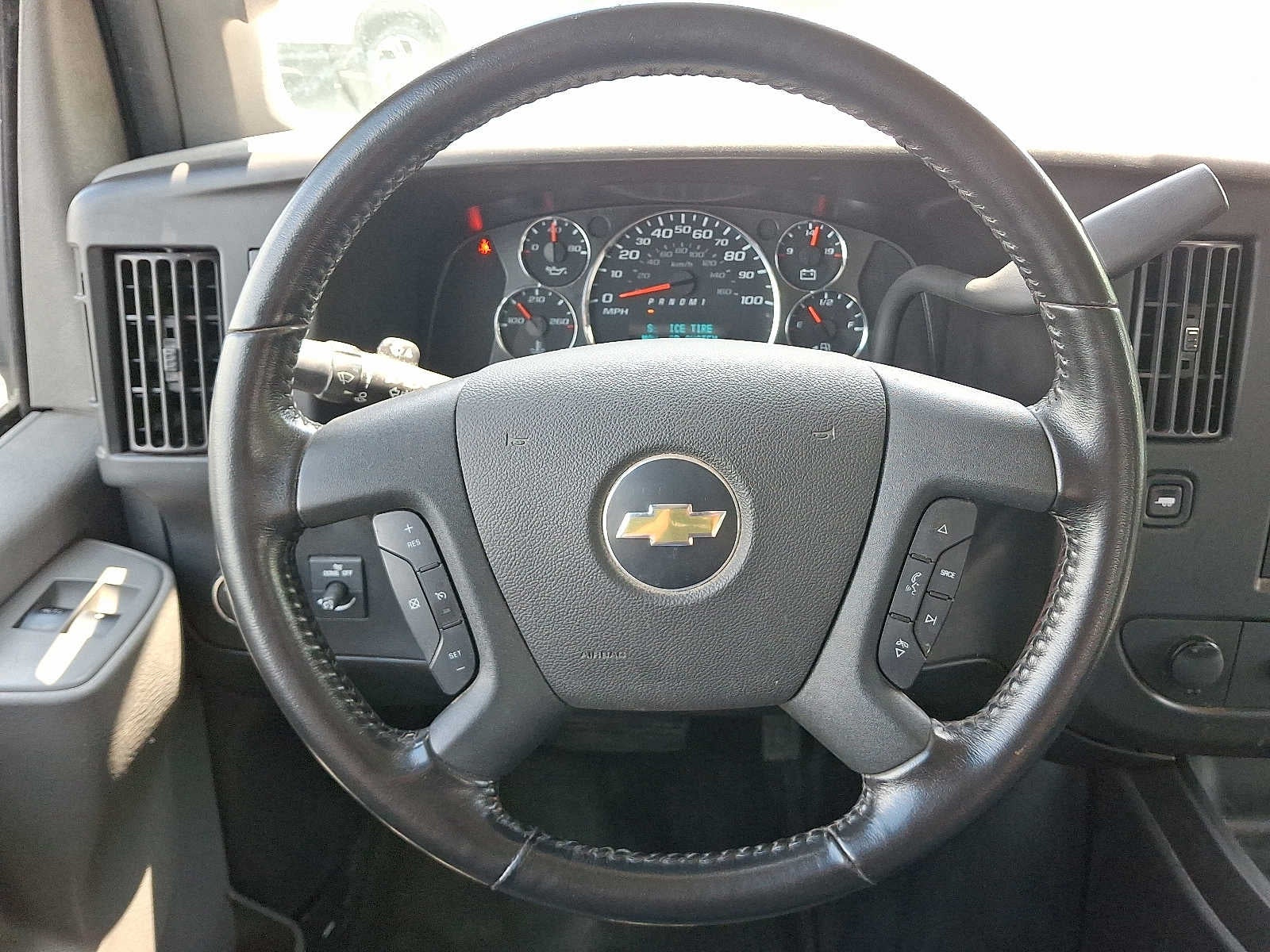 2020 Chevrolet Express Cargo 2500 RWD 2500 135"