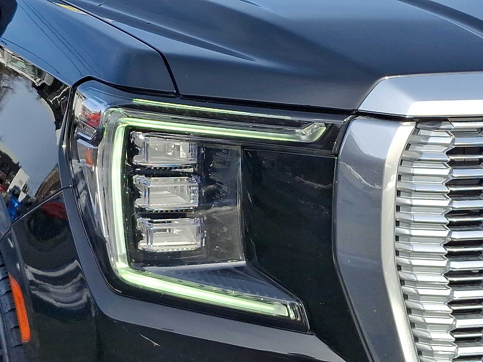 2023 GMC Yukon XL Denali