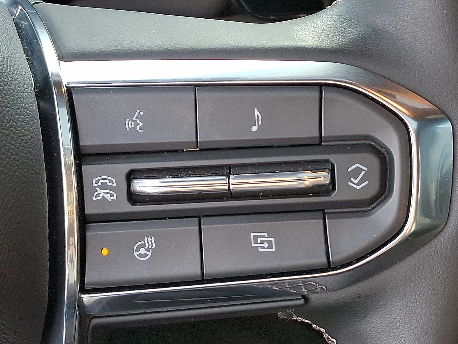 2025 GMC Canyon Denali