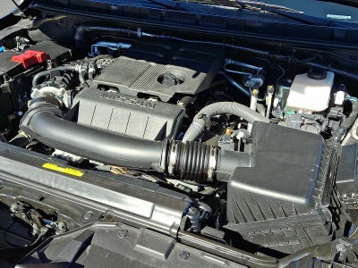 2025 Nissan Frontier SL