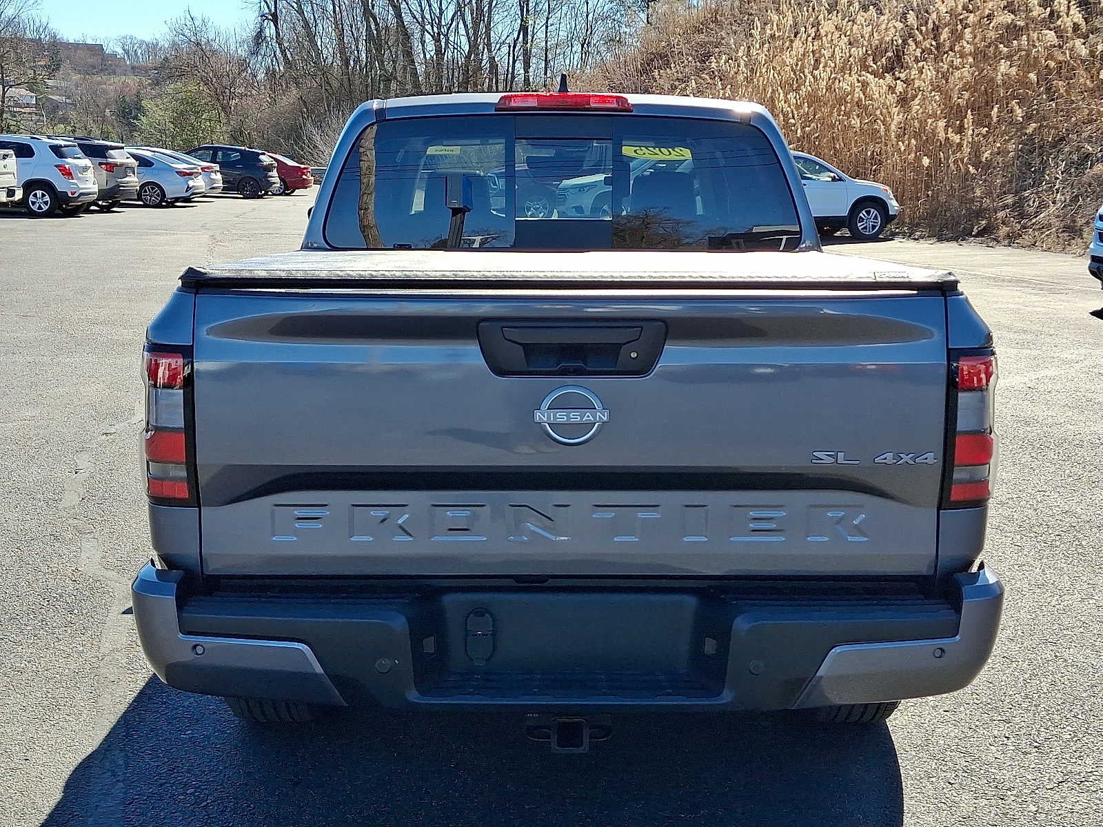 2025 Nissan Frontier SL