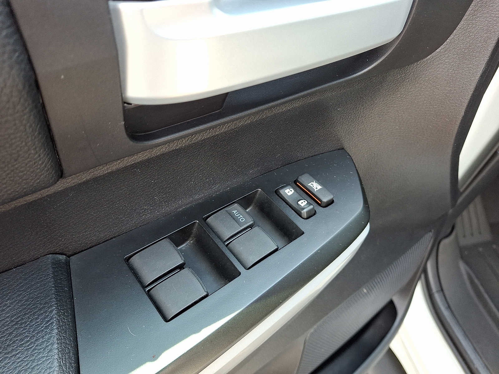 2021 Toyota Tundra 4WD SR5