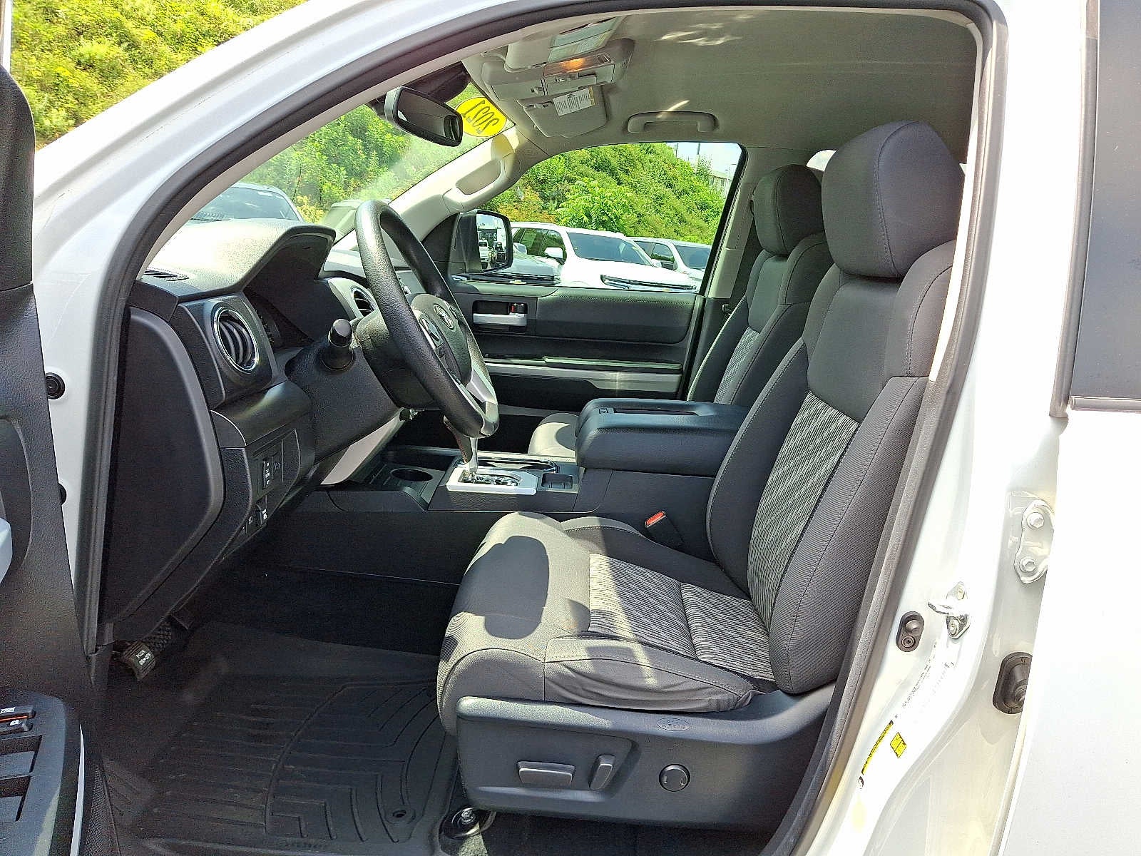 2021 Toyota Tundra 4WD SR5