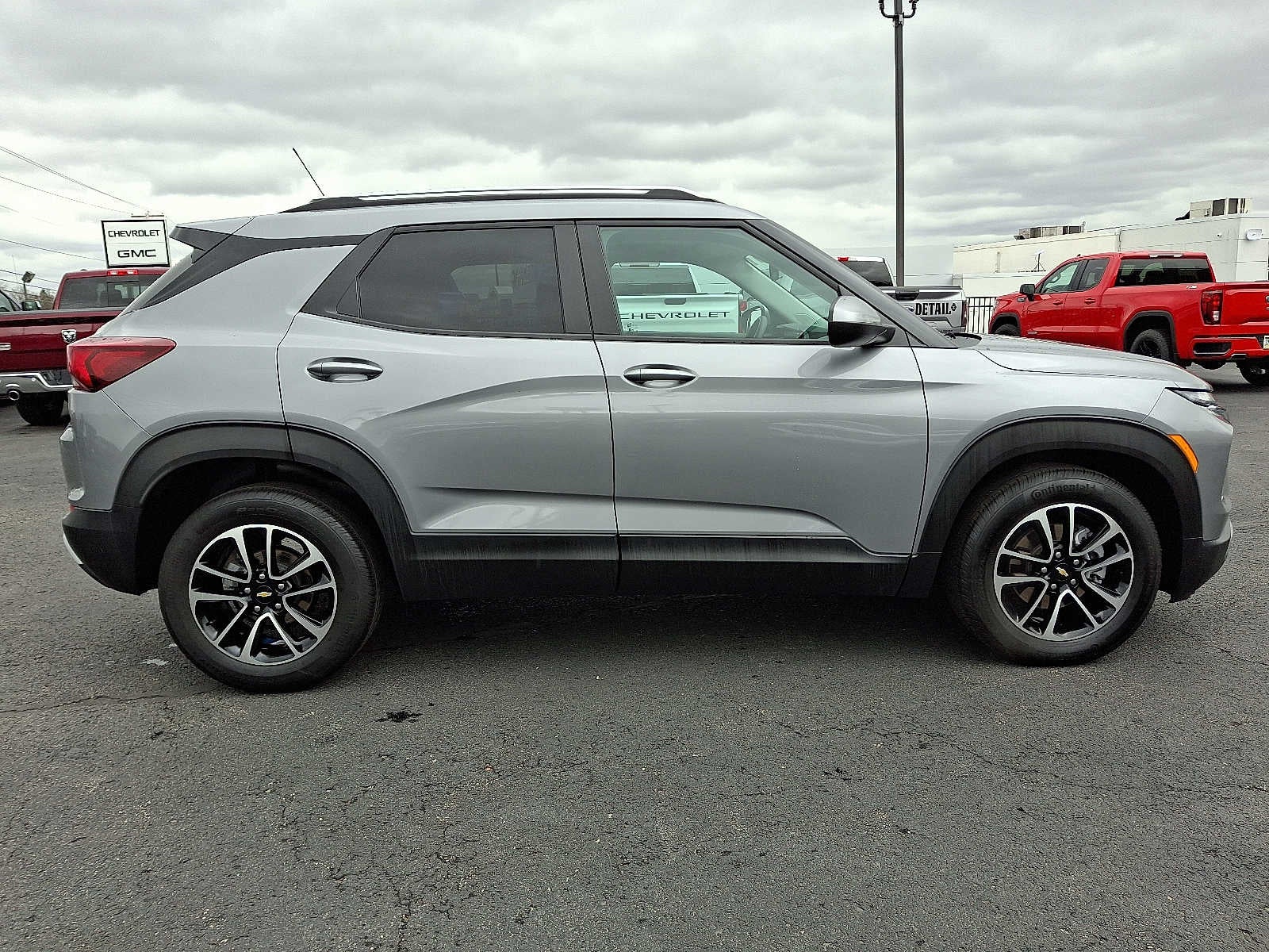 2025 Chevrolet Trailblazer LT
