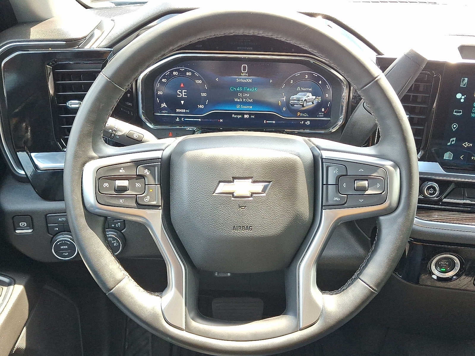 2024 Chevrolet Silverado 1500 LT (2FL)