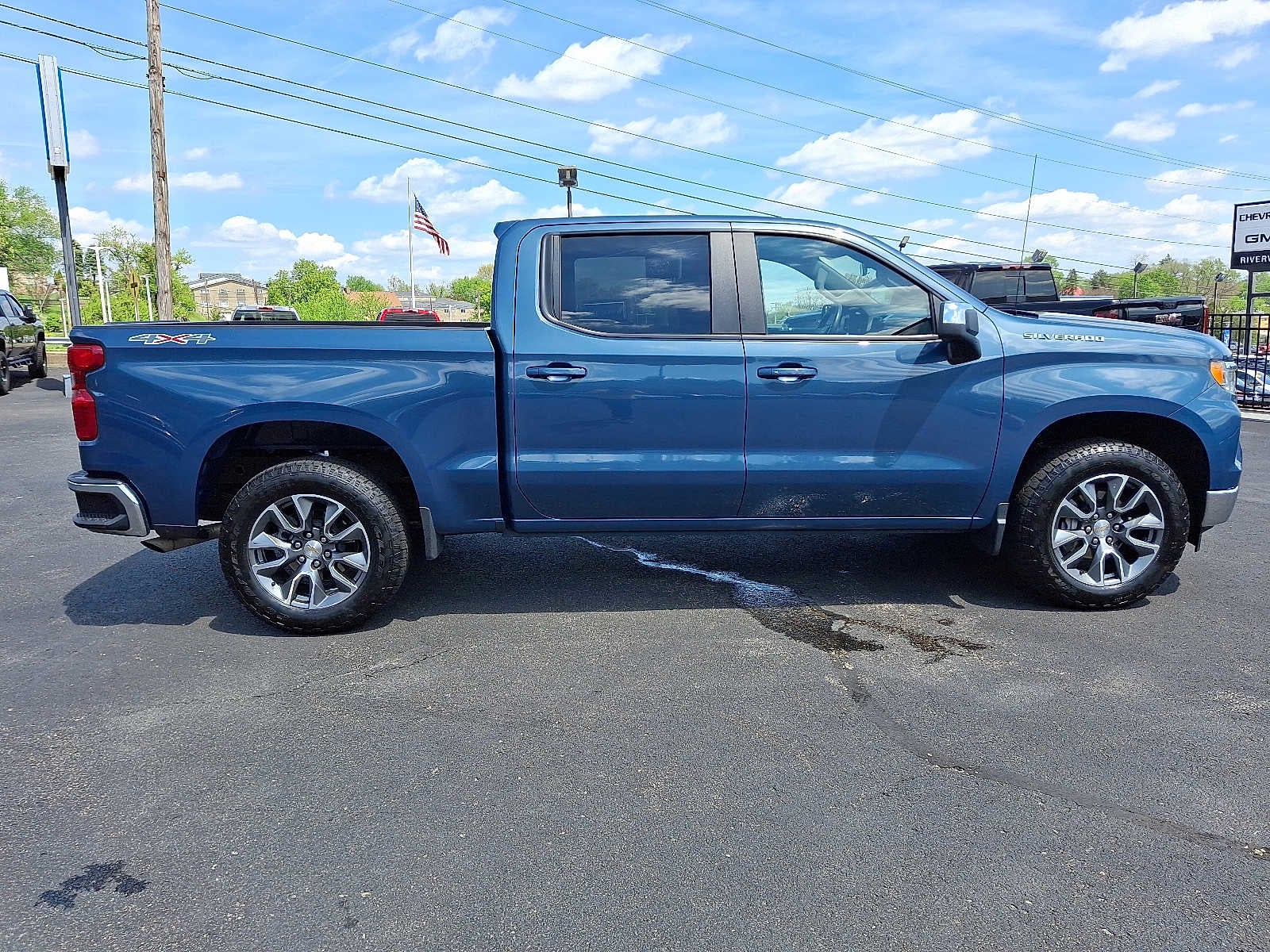 2024 Chevrolet Silverado 1500 LT (2FL)