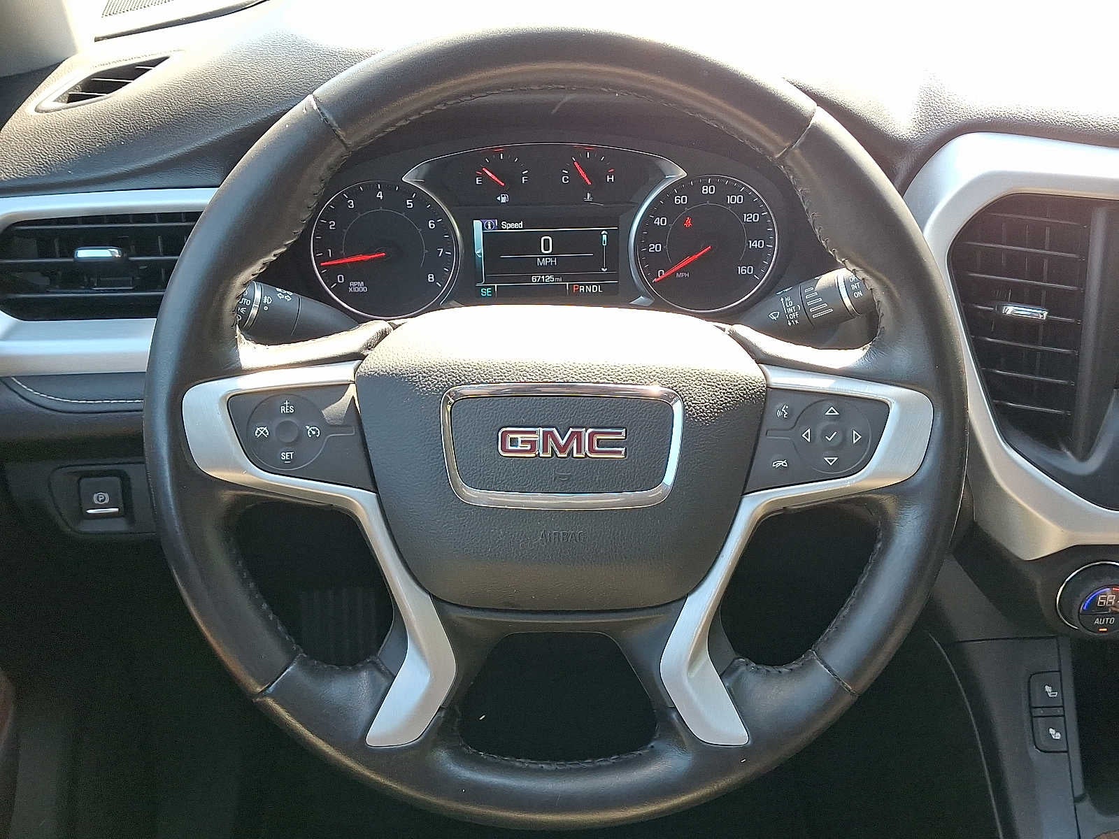 2019 GMC Acadia SLE
