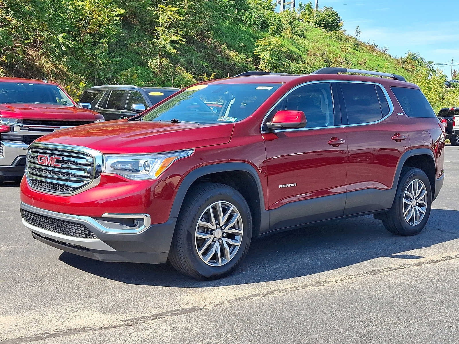 2019 GMC Acadia SLE