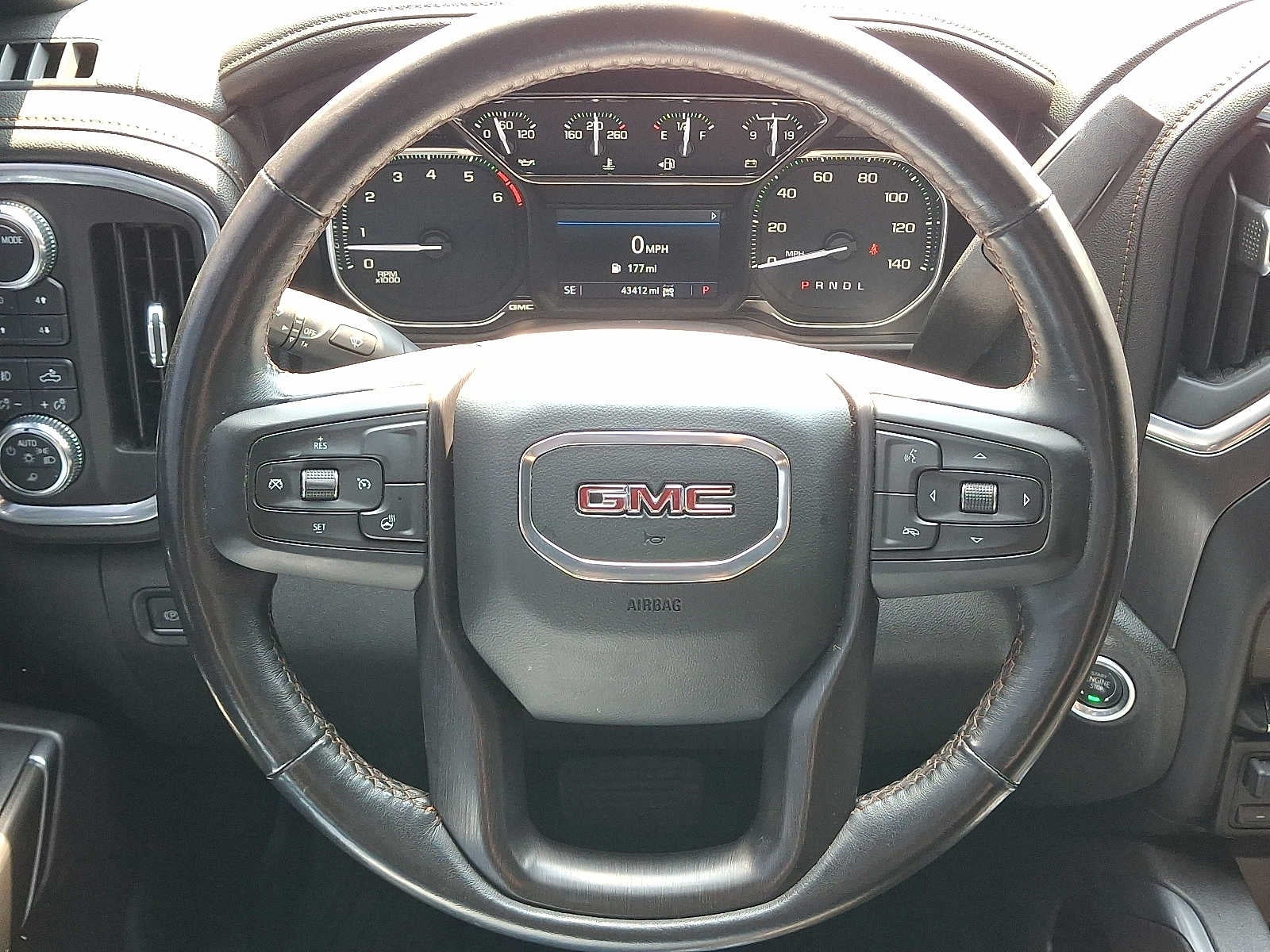 2021 GMC Sierra 1500 AT4