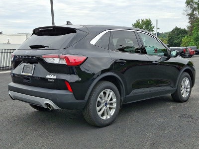 2022 Ford Escape SE Hybrid