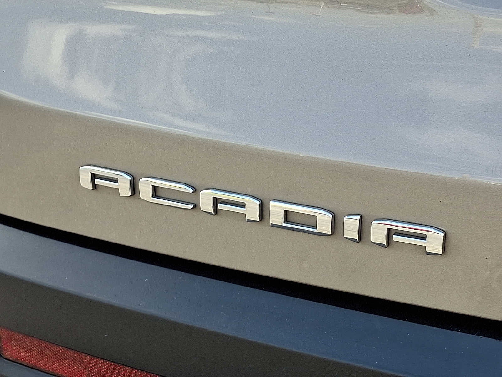 2023 GMC Acadia AT4