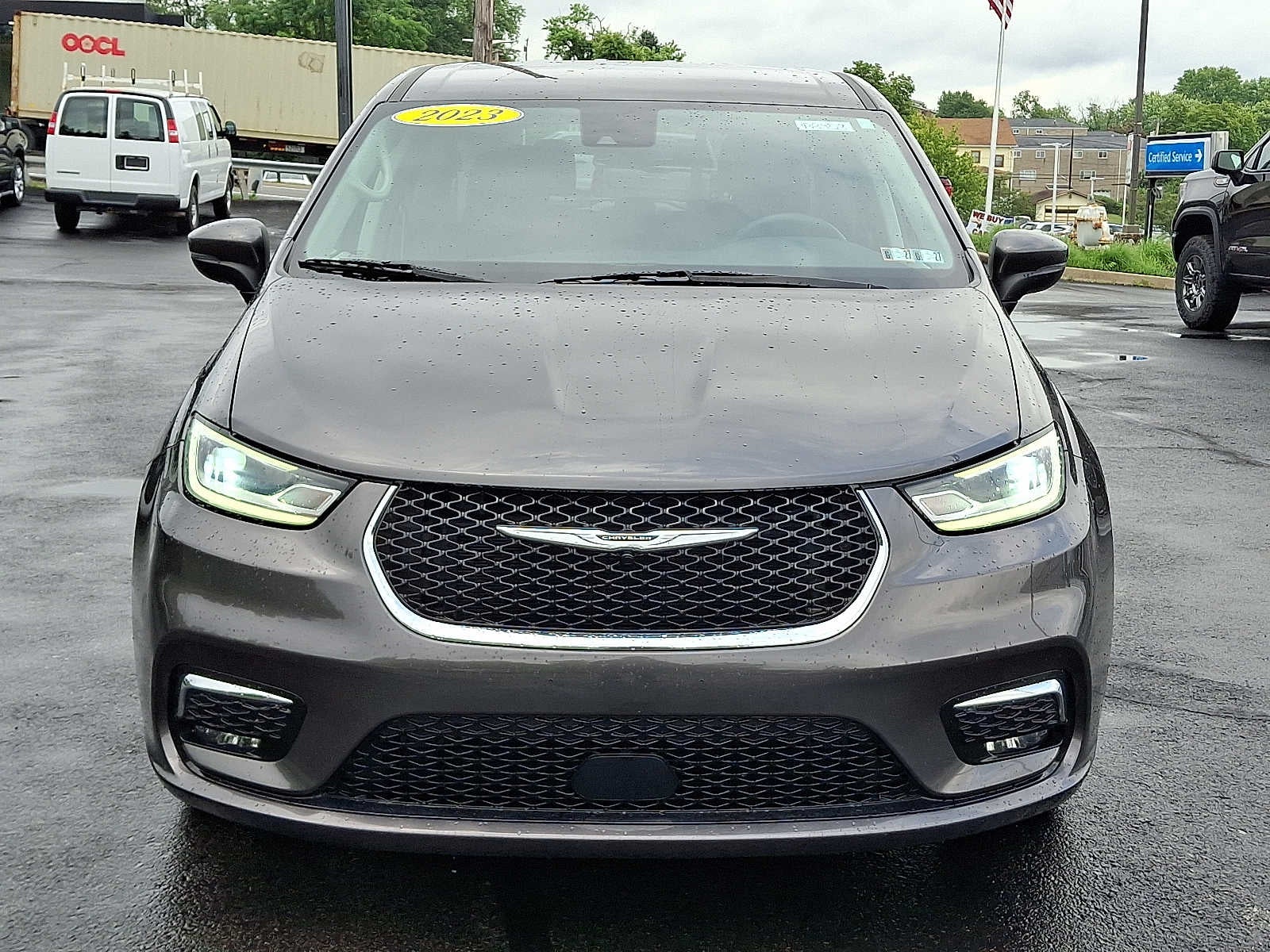 2023 Chrysler Pacifica Hybrid Touring L