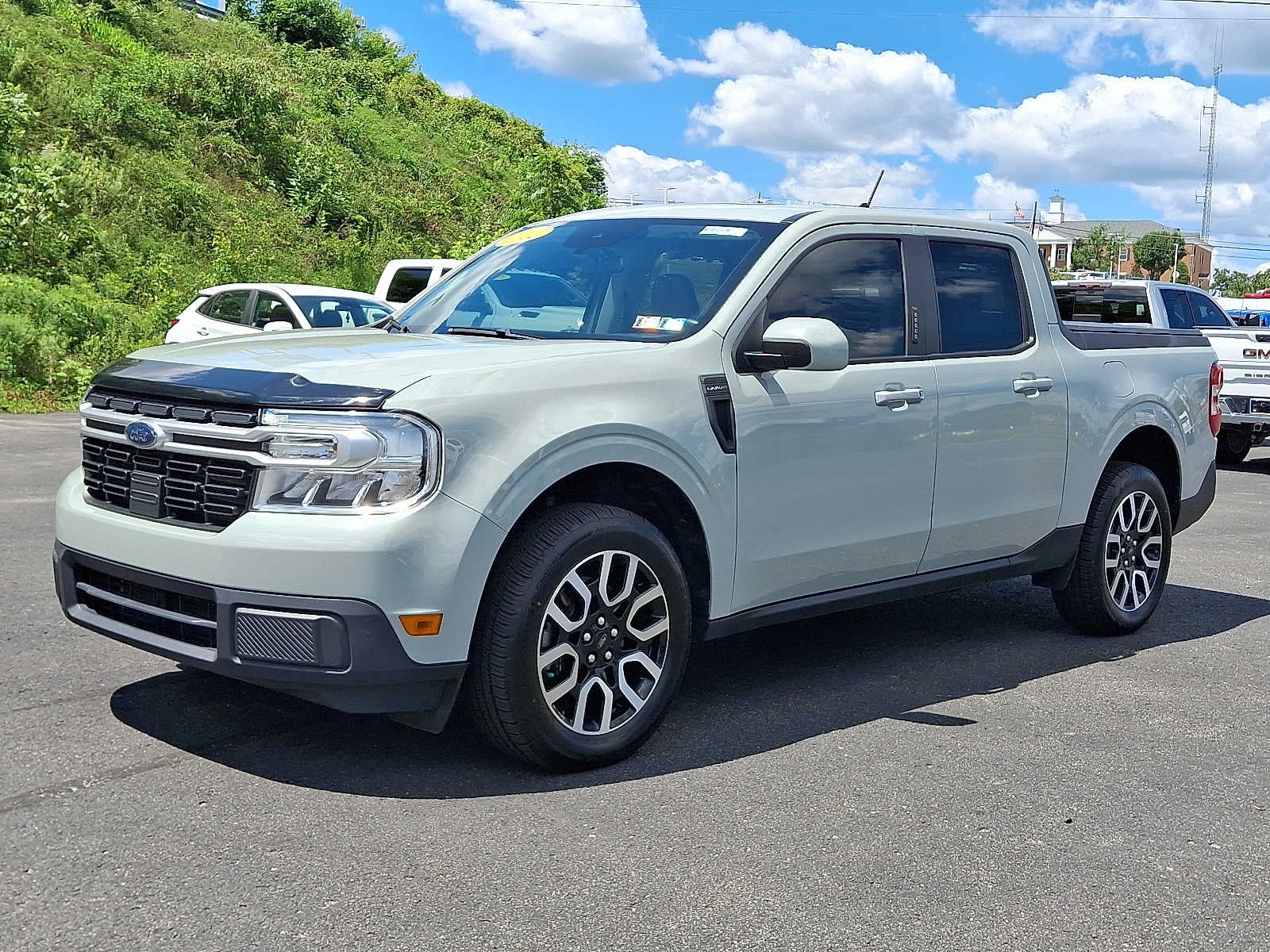 2022 Ford Maverick XL